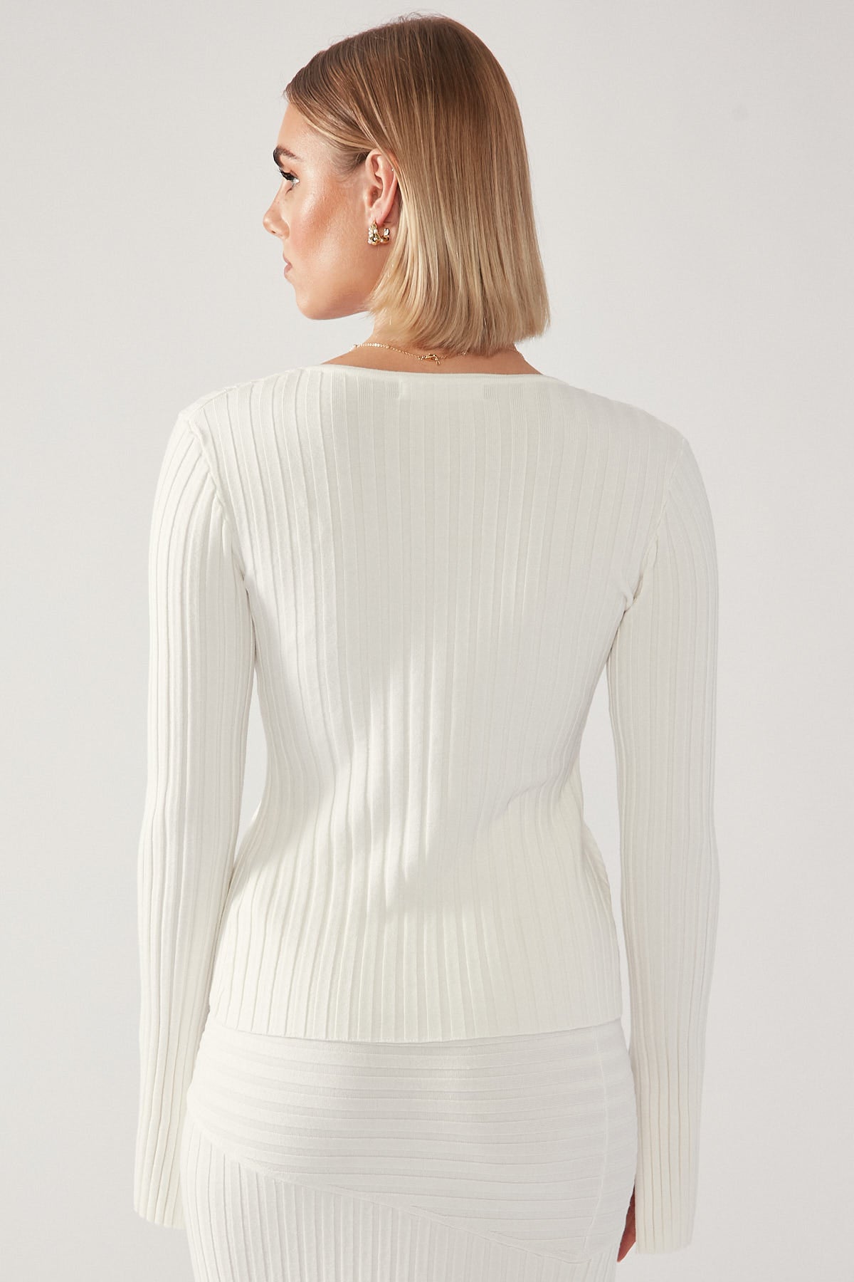 Perfect Stranger Amy Long Sleeve Knit Top White