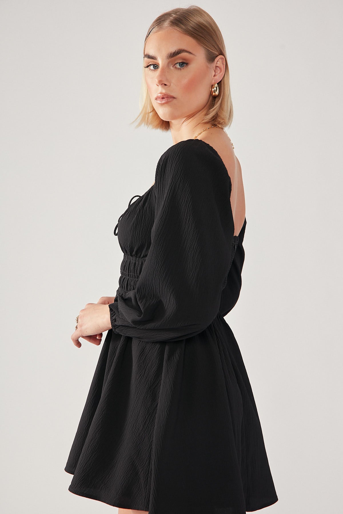 Perfect Stranger Cece L/S Mini Dress Black