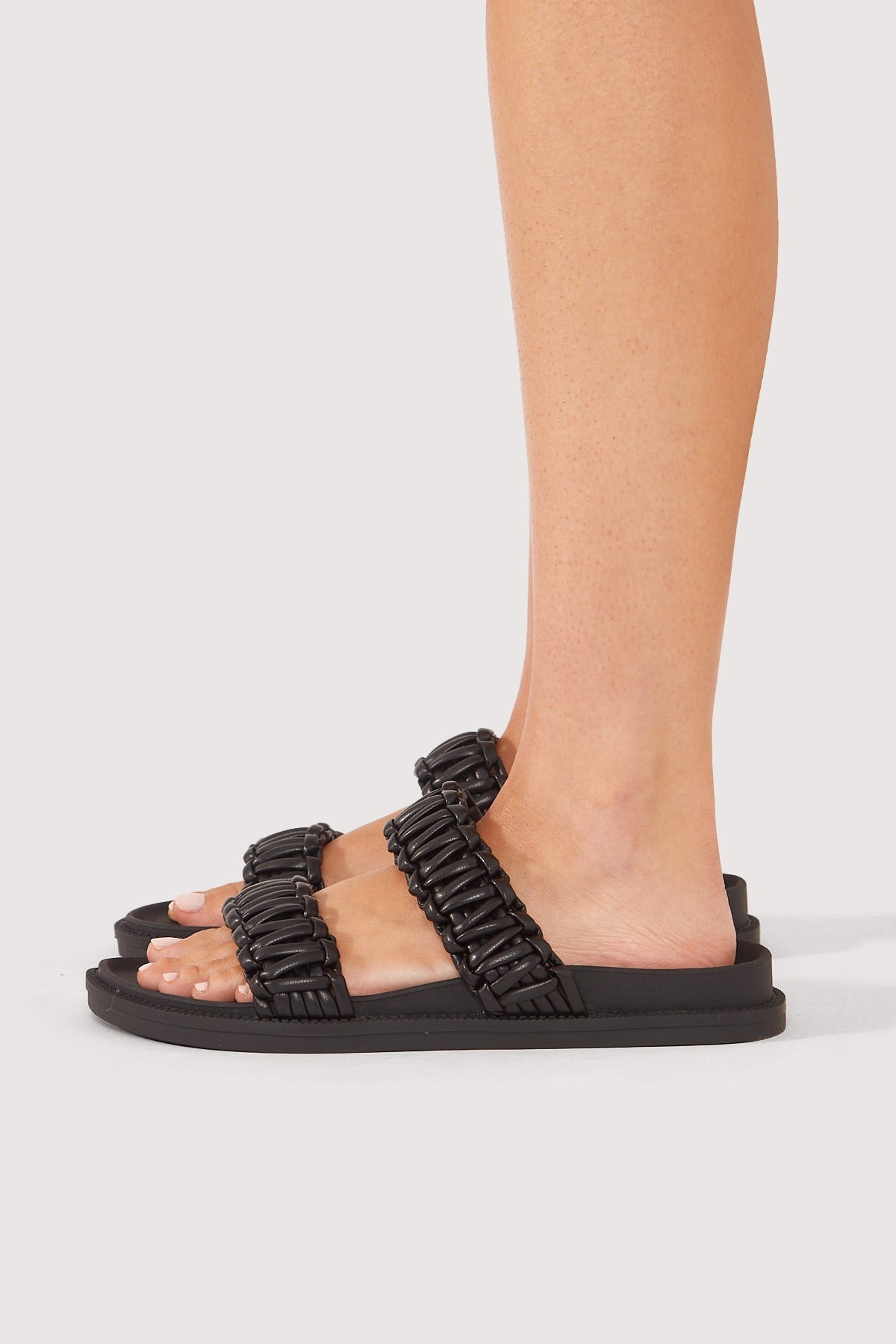 Therapy Edie Sandal Black