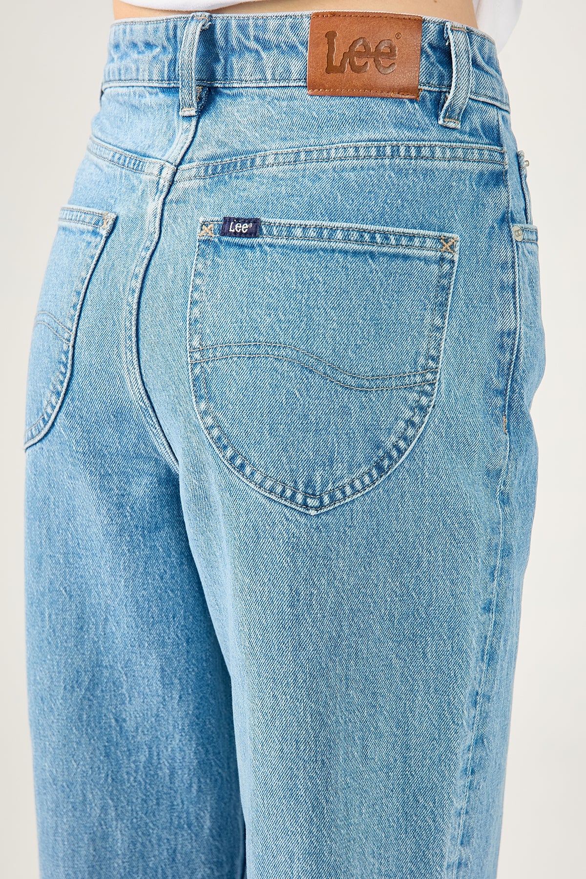 Lee High Straight Brook Blue