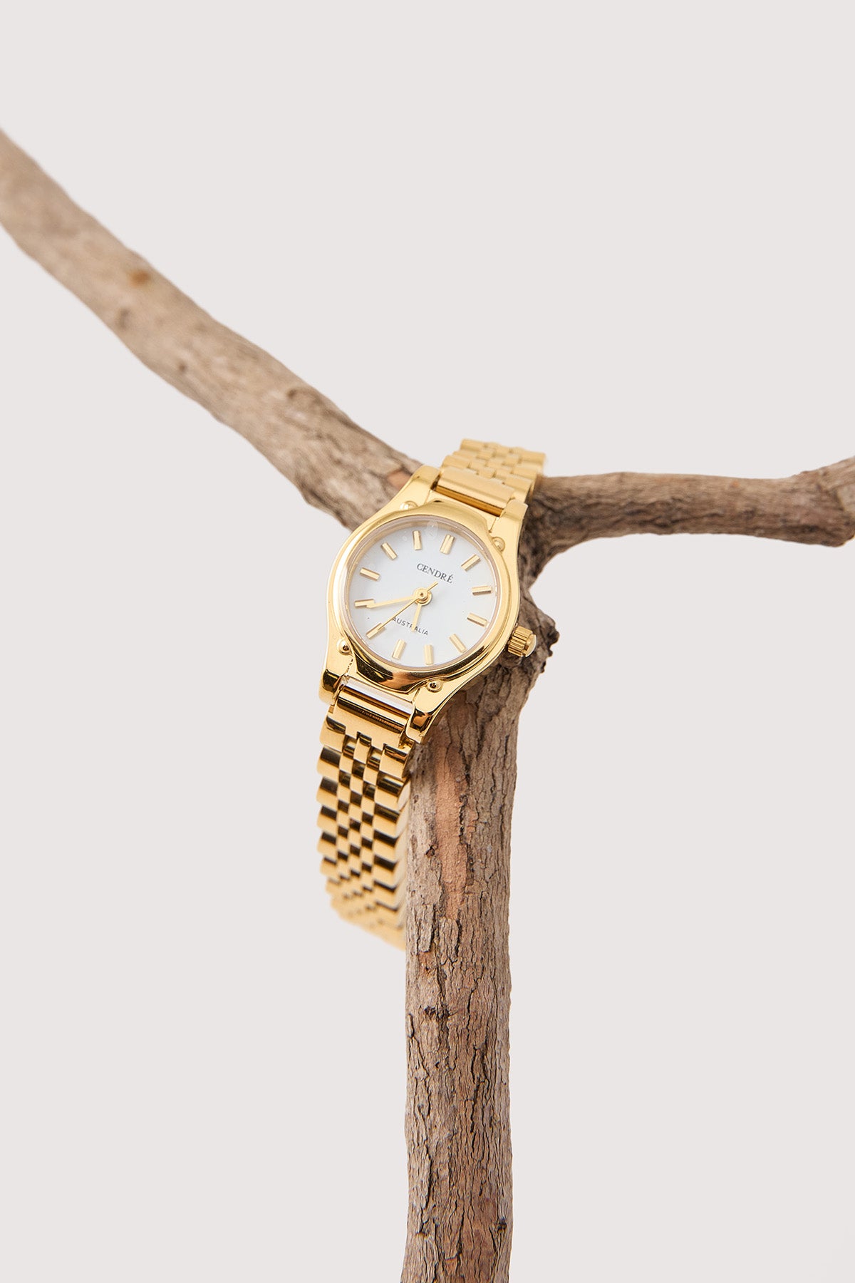 Cendre Isobel Watch Gold/White