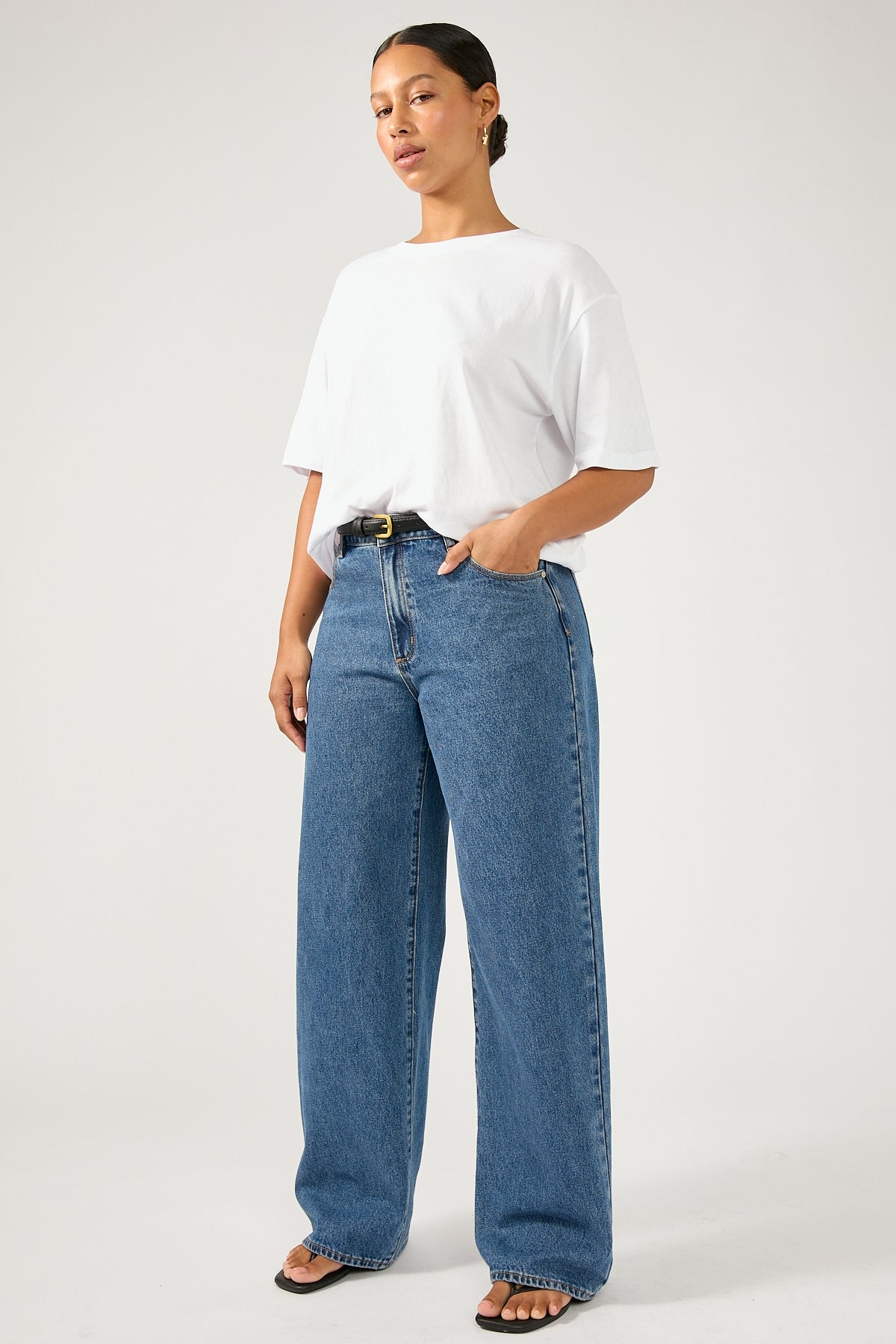 Abrand 95 Mid Rise Baggy Jean Bella