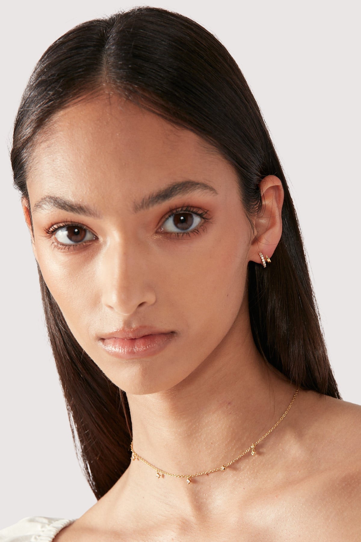 Perfect Stranger Twin Treasure Gold Hoop Earrings 2 Pack Gold