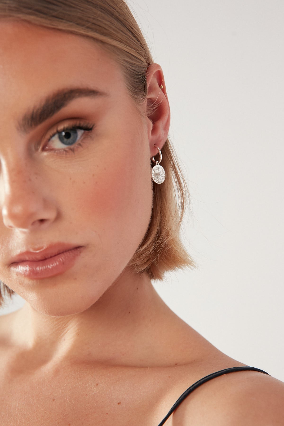 Perfect Stranger Awaken Pendant Earrings Silver Silver