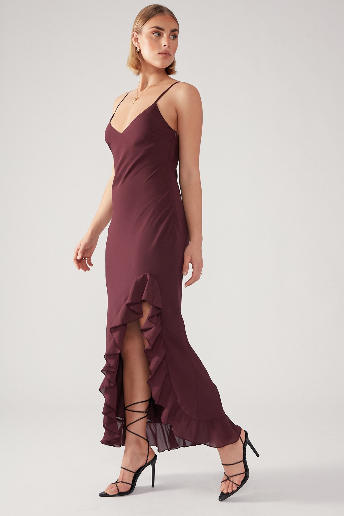 Perfect Stranger Dreamy Depths Midi Dress Burgundy