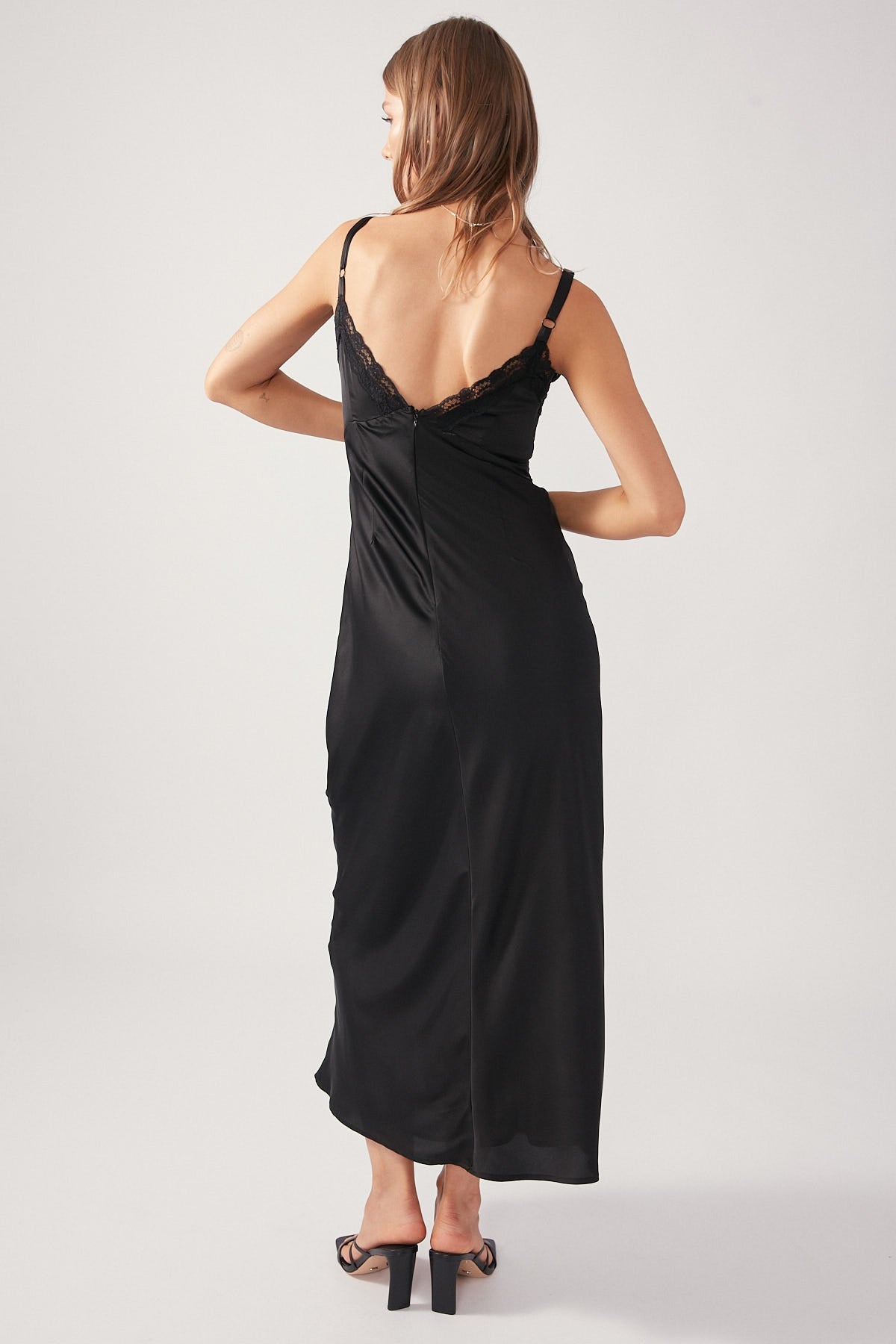 Perfect Stranger Lennie Lace Midi Dress Black