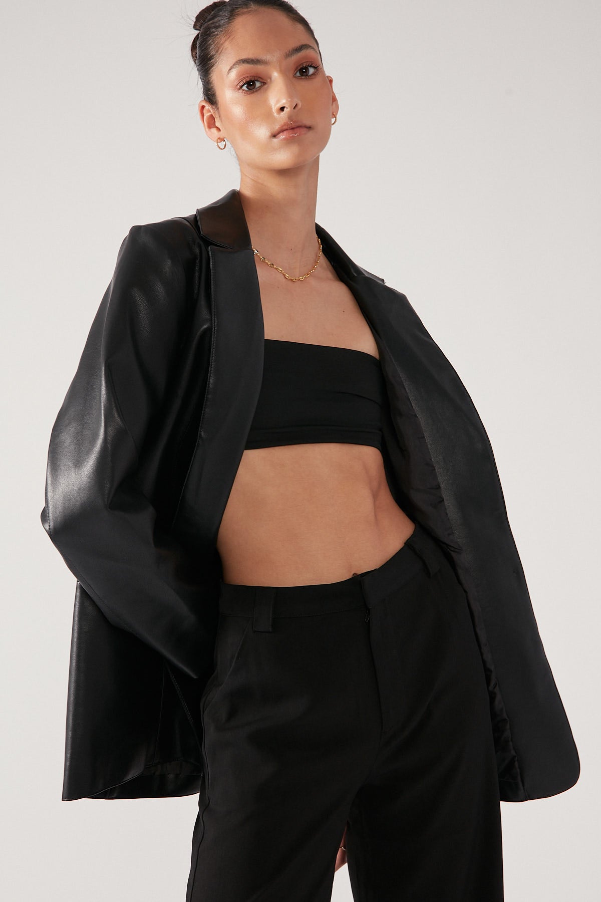Perfect Stranger Strapless Basic Bandeau Black