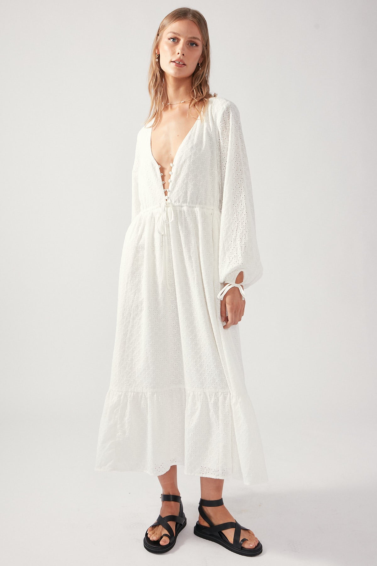 Perfect Stranger Louise Long Sleeve Broderie Dress White