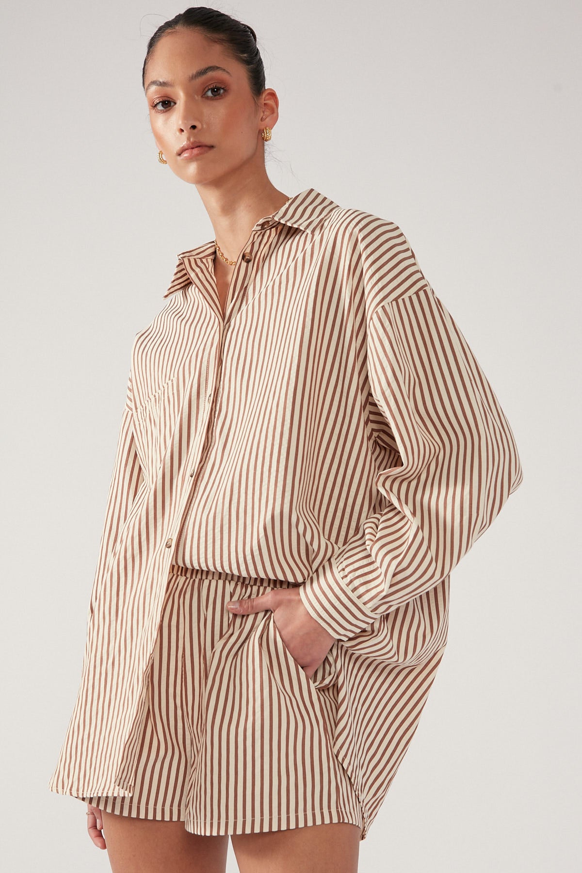 Perfect Stranger Brownie Elastic Waist Striped Short Brown Stripe
