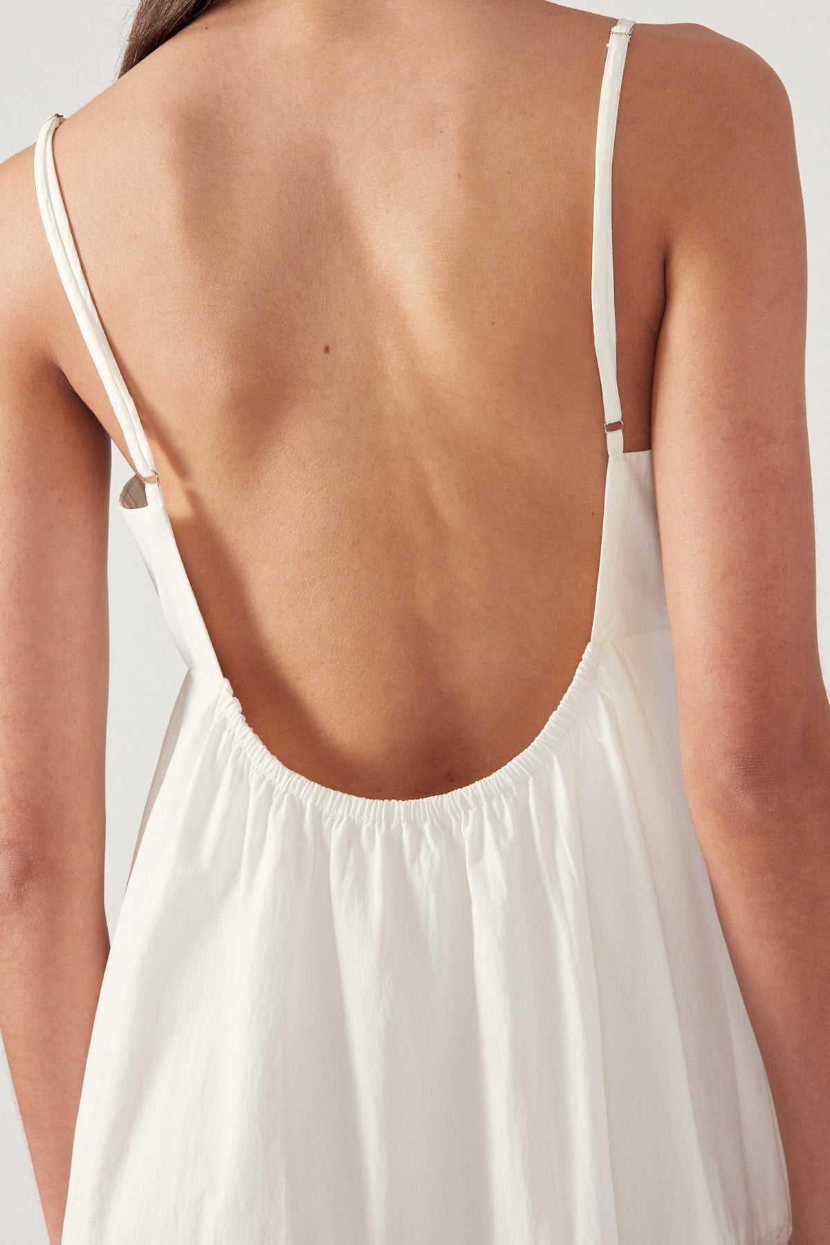 Perfect Stranger TIERED OPEN BACK MIDI DRESS Cream