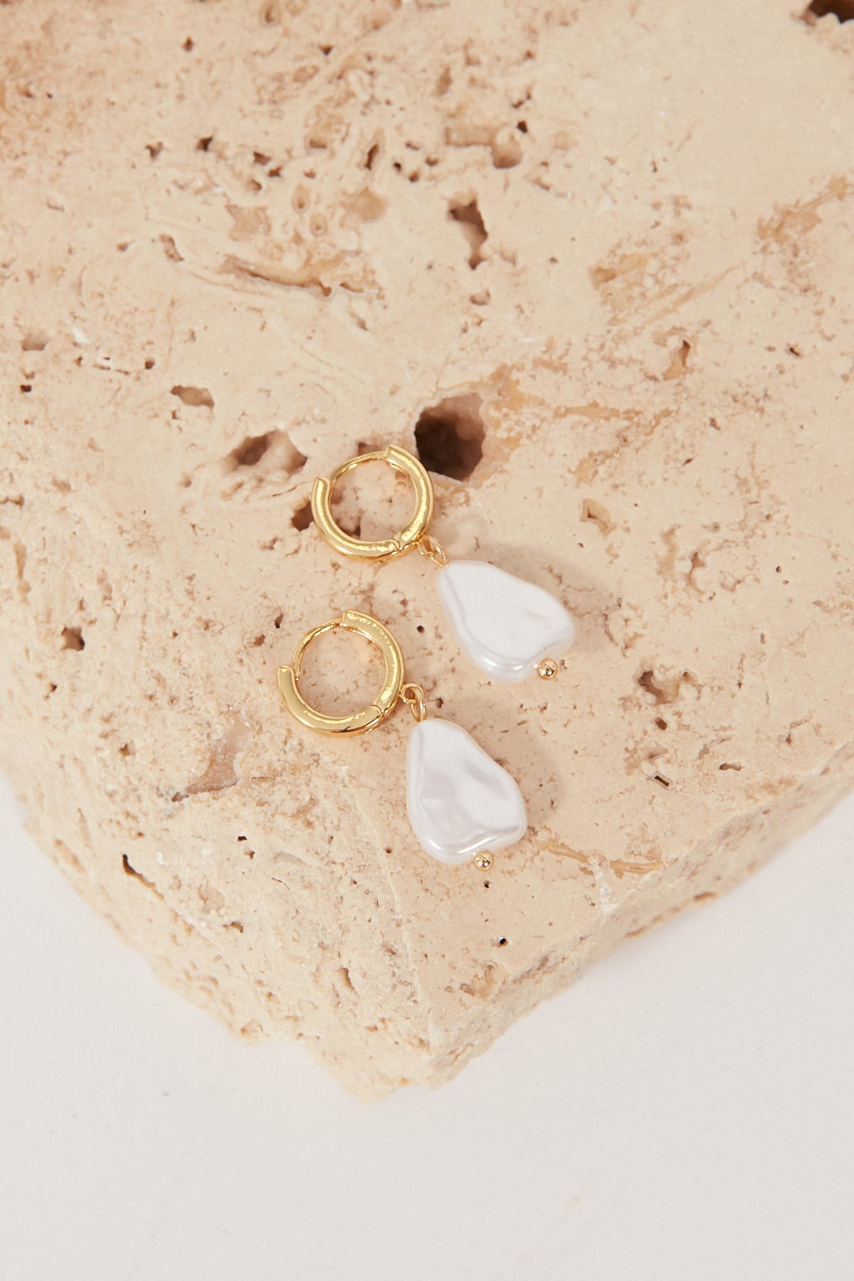 Perfect Stranger Bonnie Pearl Drop Earrings 18K Gold Plated Gold