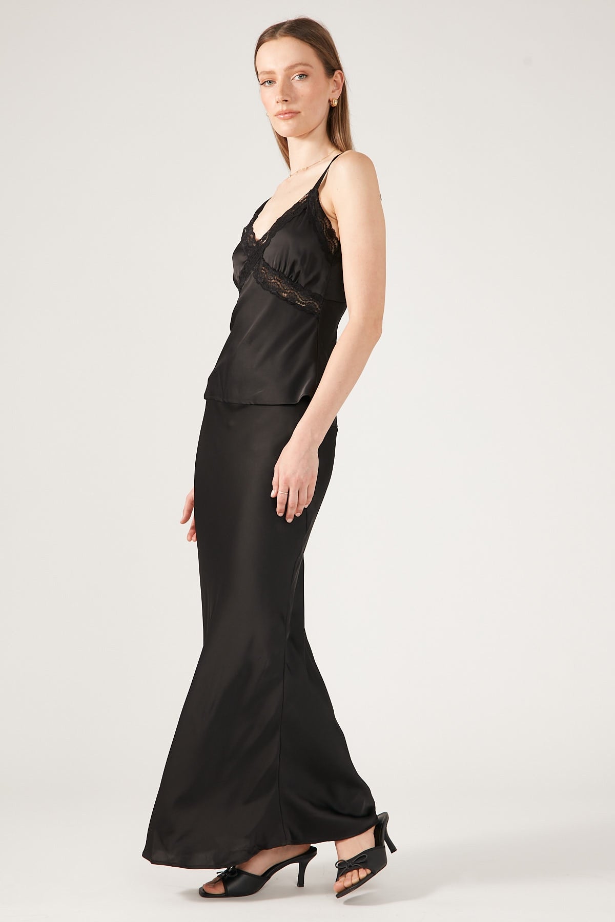 Perfect Stranger GLOSSY NIGHTS SATIN MIDI SKIRT Black