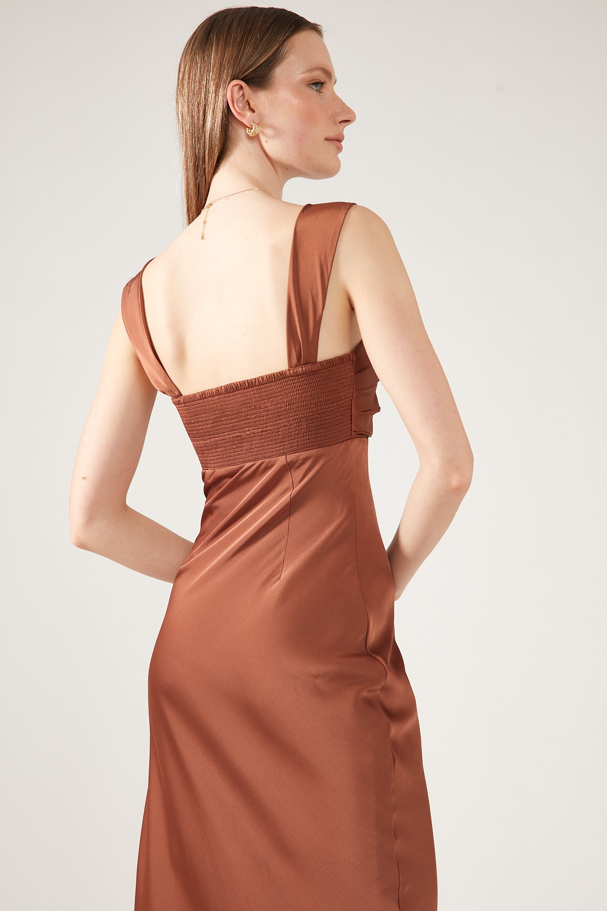 Perfect Stranger Simona Ruched Off Shoulder Dress Caramel