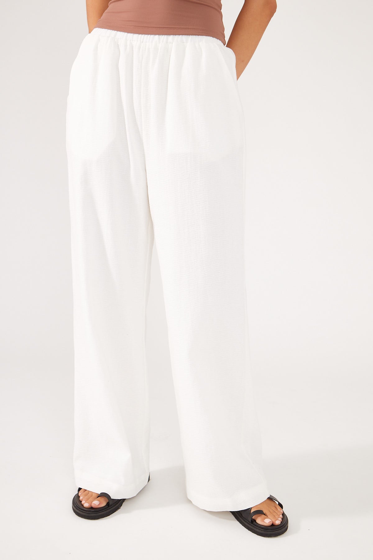 Perfect Stranger Mira Beach Pant White