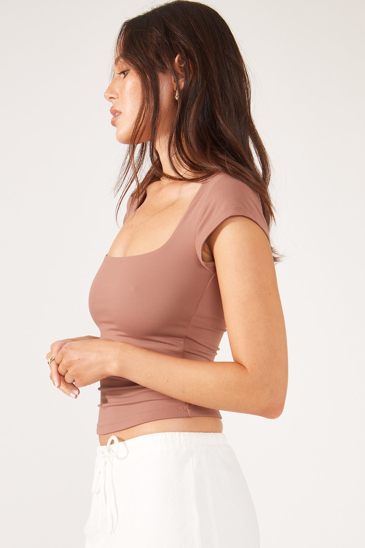 Perfect Stranger Scoop Neck Cap Sleeve Tee Caramel