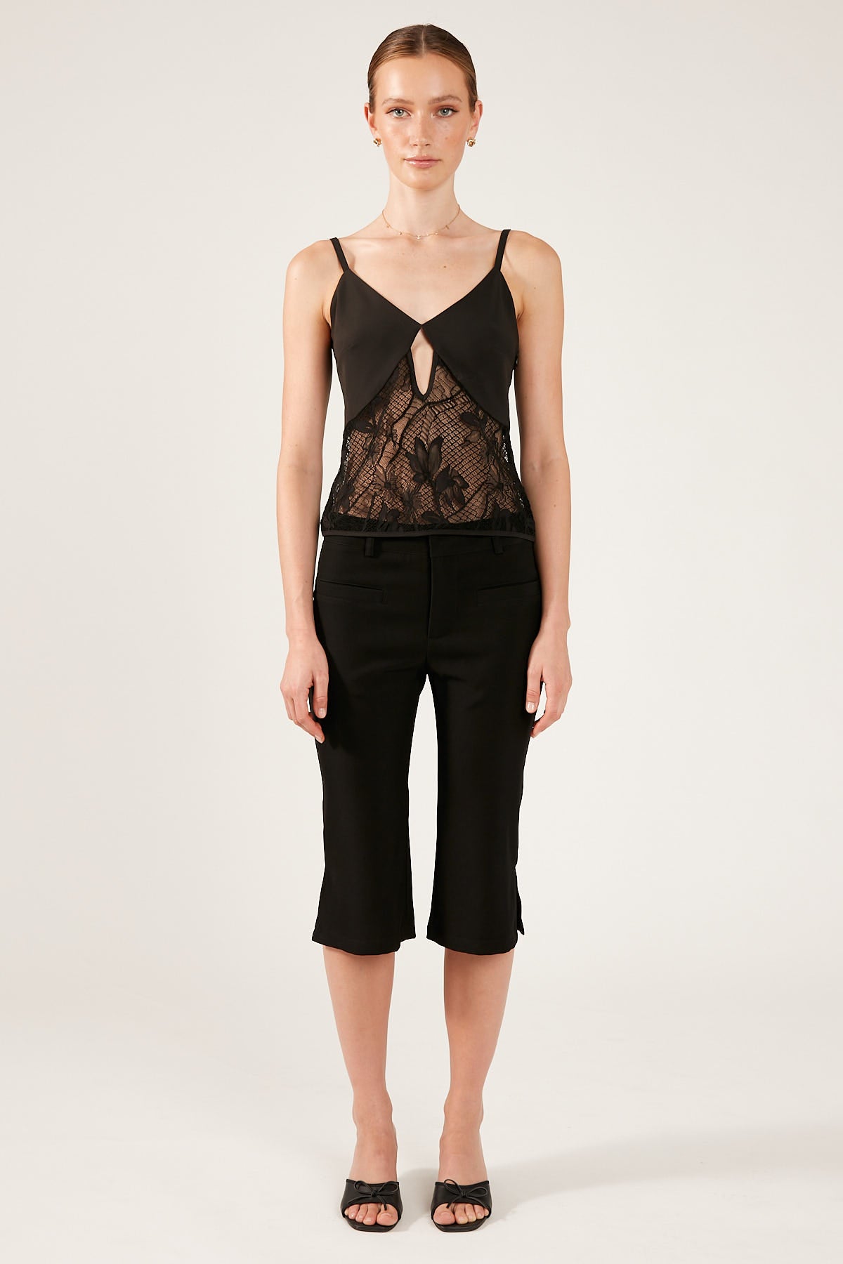 Perfect Stranger CARRIE 90S CAPRI PANT Black