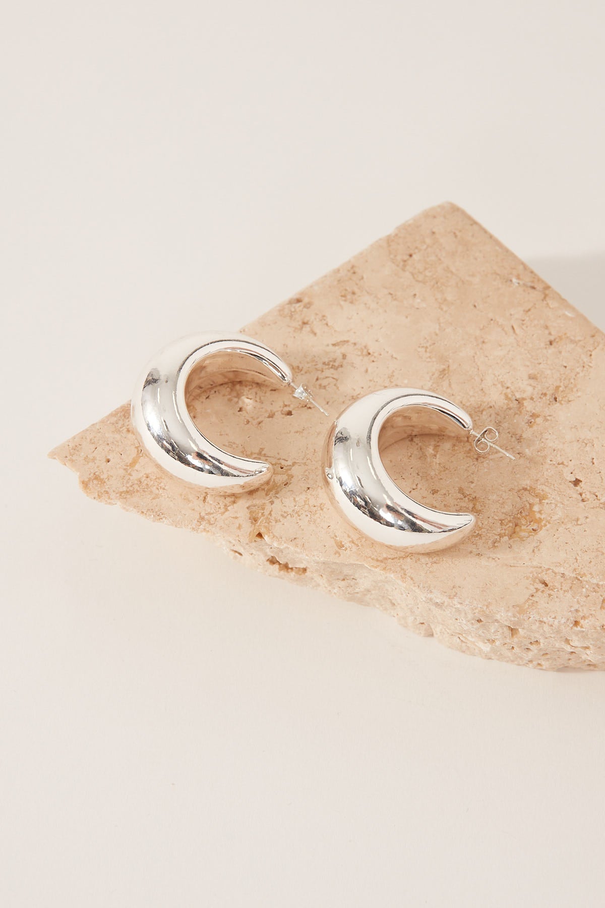 Perfect Stranger Gloria Silver Hoop Earrings Silver