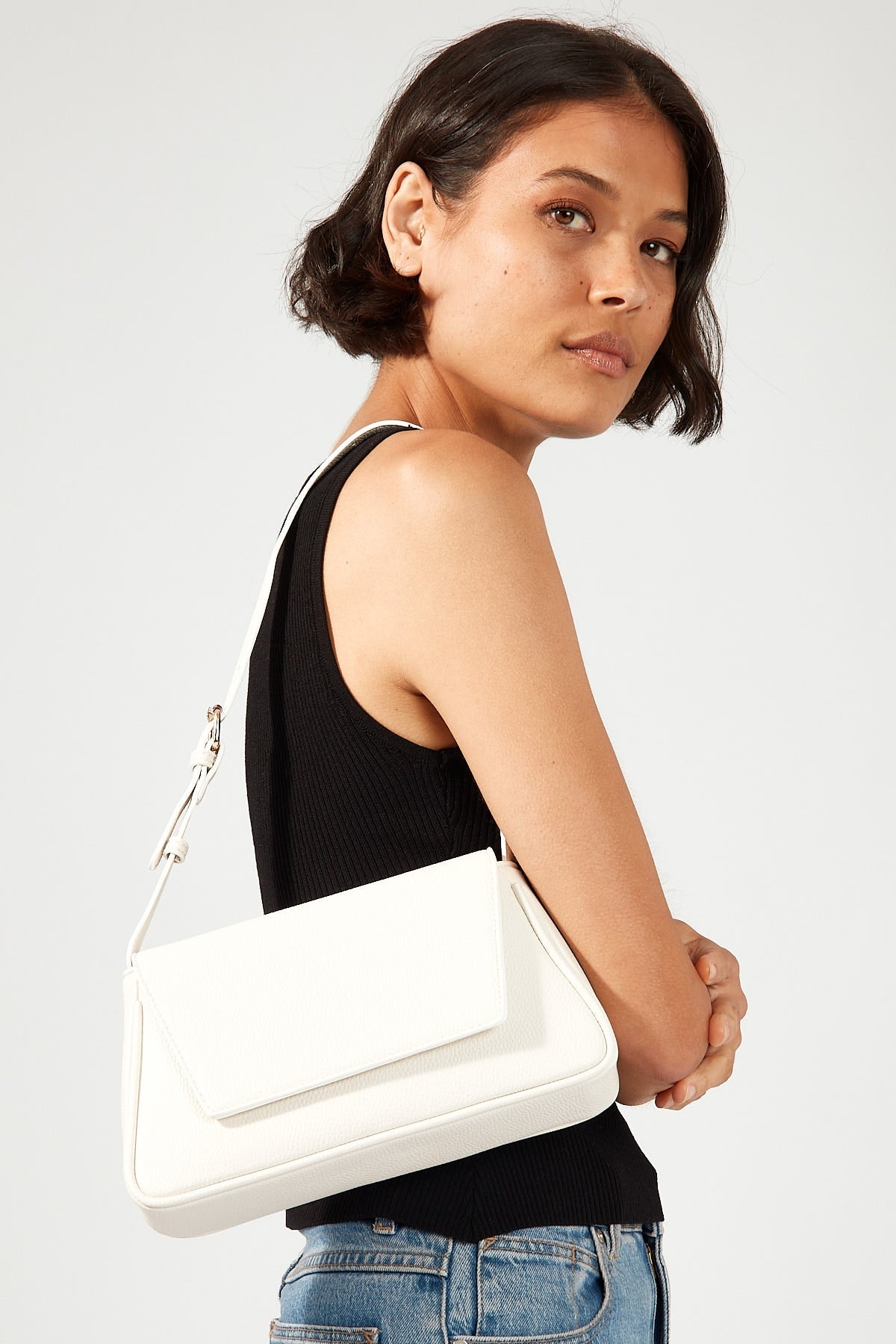 Perfect Stranger Odette Shoulder Bag Off White