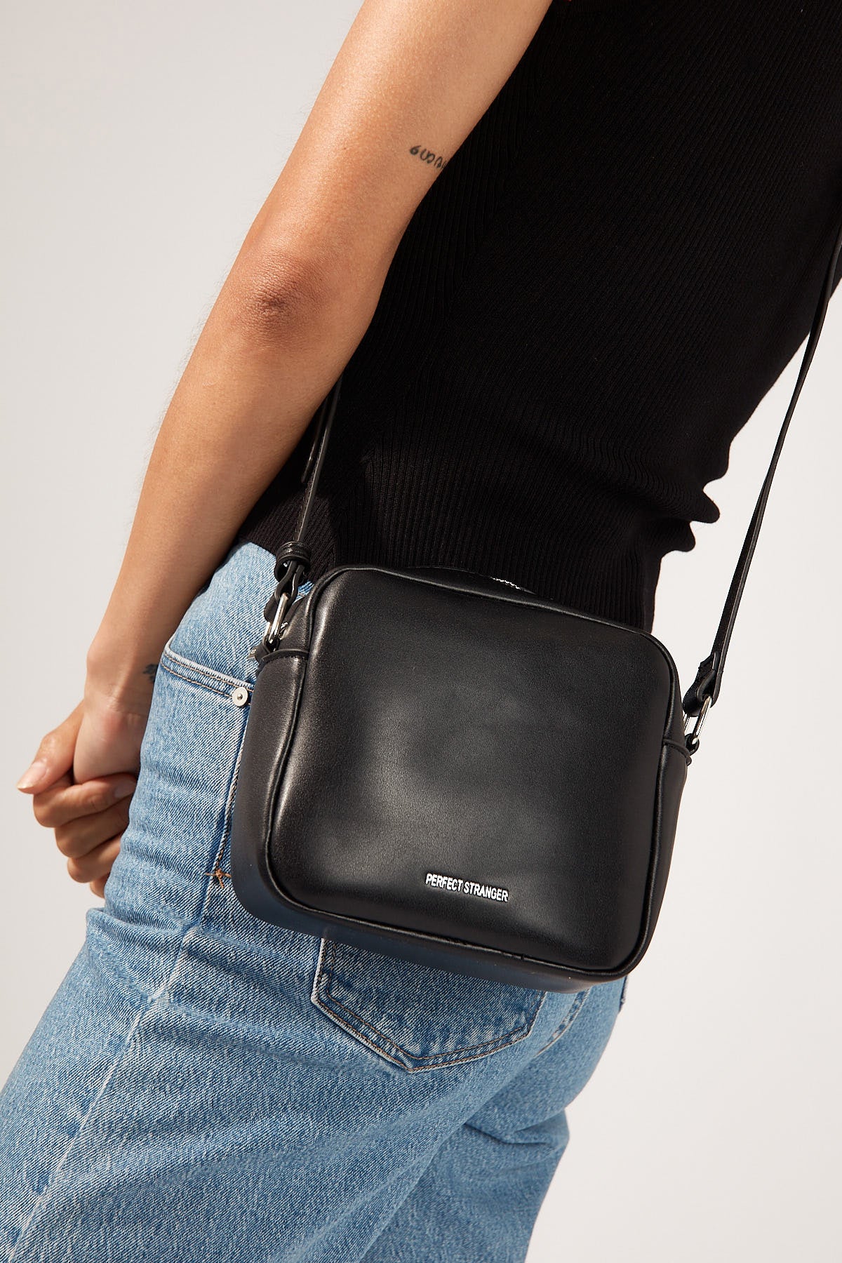 Perfect Stranger Giselle Boxy Handbag Black