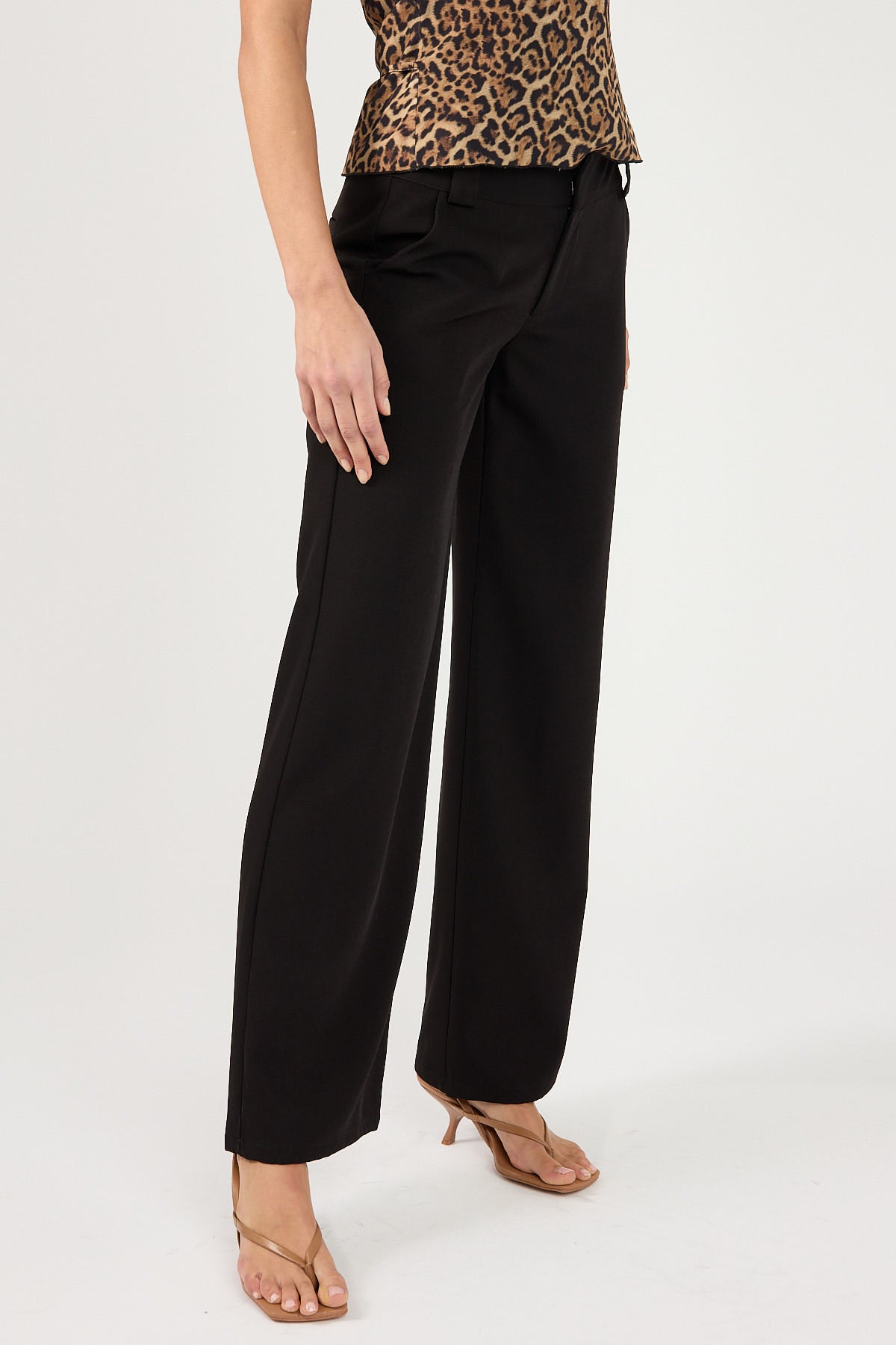Perfect Stranger Cocona Low Rise Recycled Tailored Pant Black