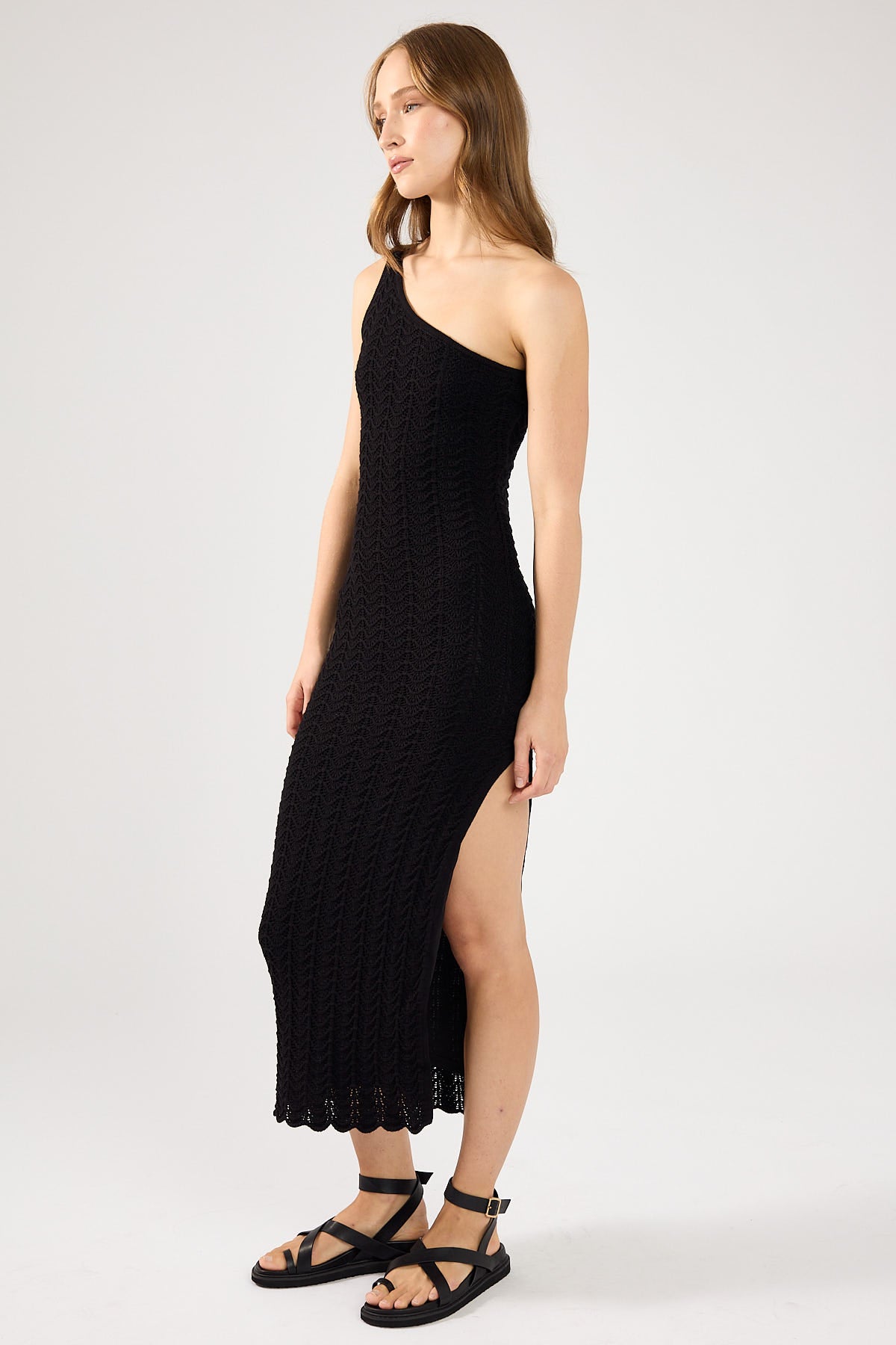 Perfect Stranger Alma One Shoulder Crochet Midi dress Black
