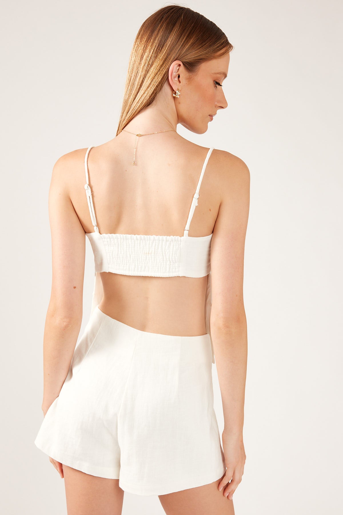 Perfect Stranger Paloma Linen Short White