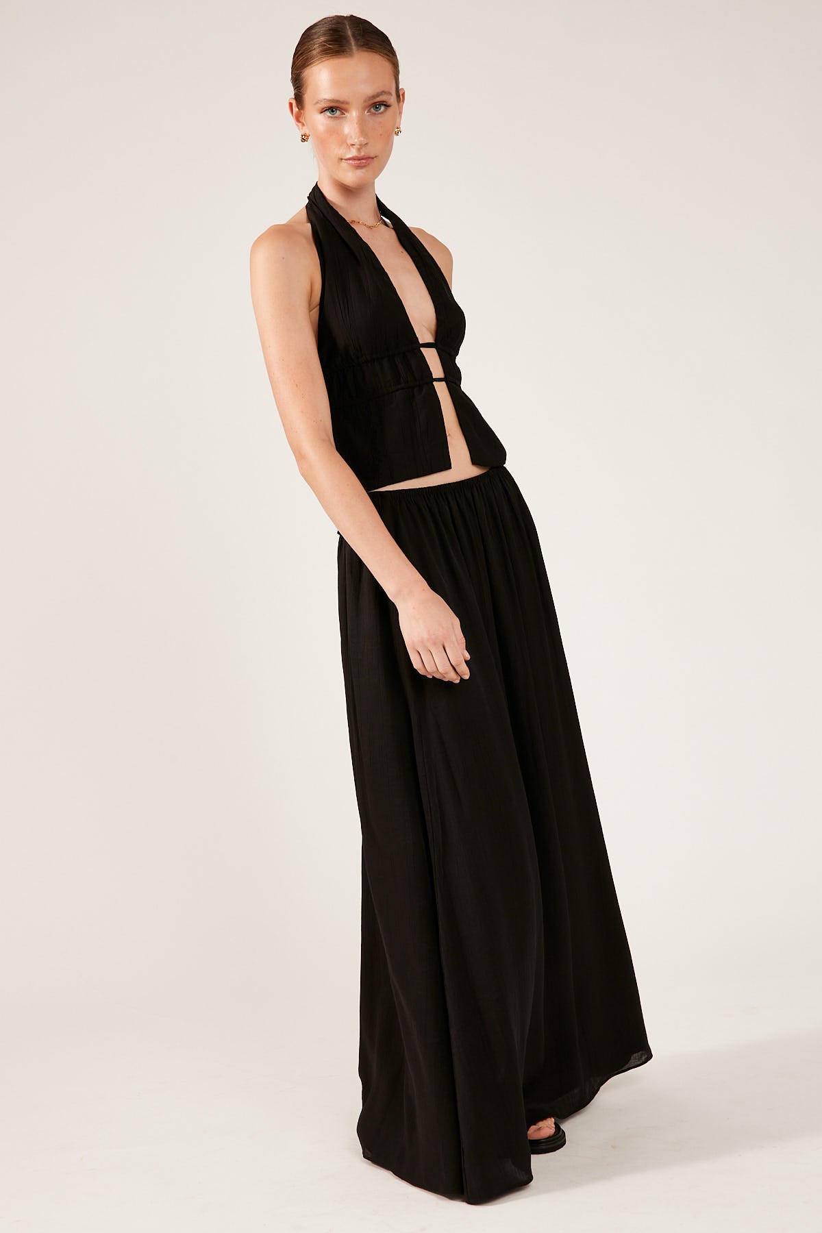 Perfect Stranger Corfu Crinkle Maxi Skirt Black