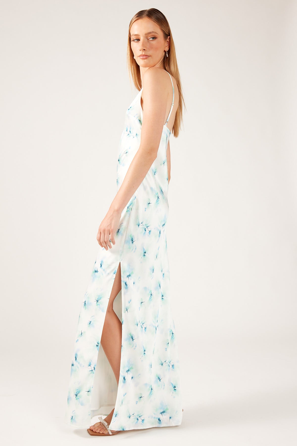 Perfect Stranger Forget Me Nots Maxi Dress White