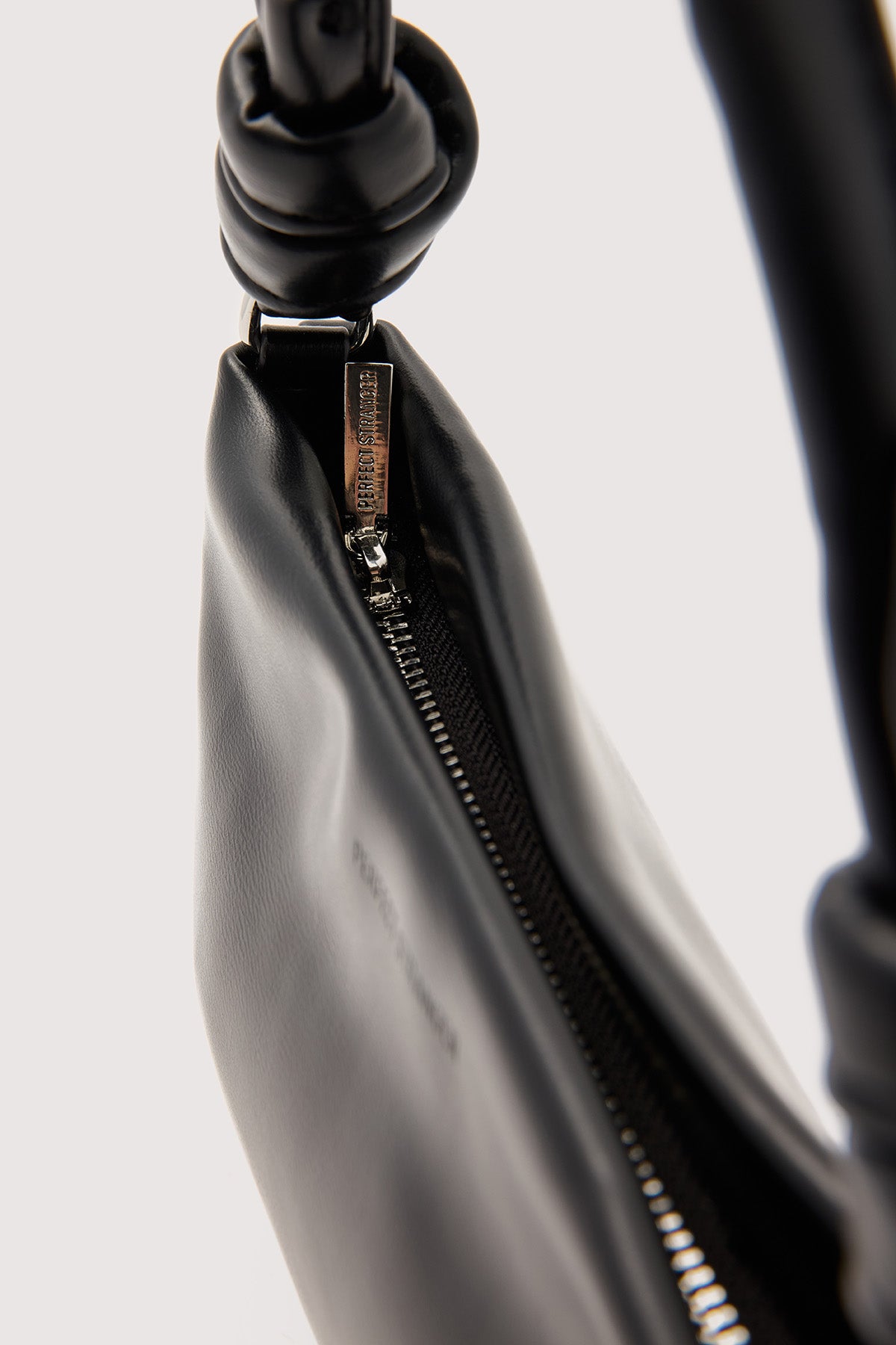 Perfect Stranger Diana Handbag Black