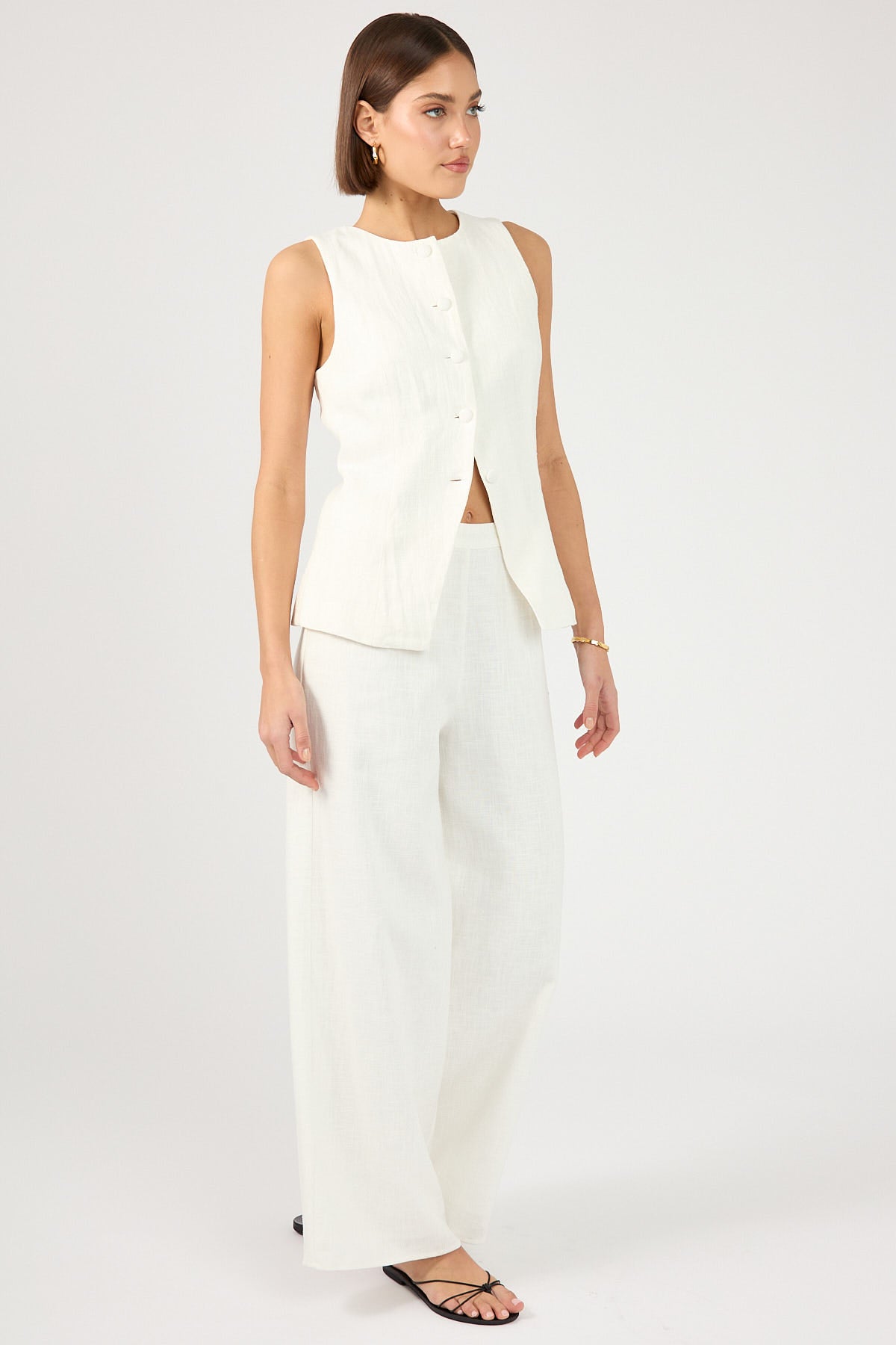 Perfect Stranger Menorca Long Line Vest White