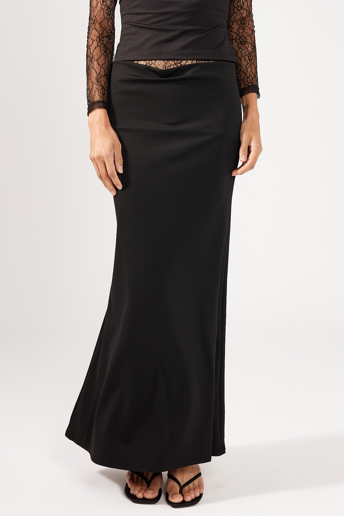 Perfect Stranger Jenna Lace Maxi Skirt Black