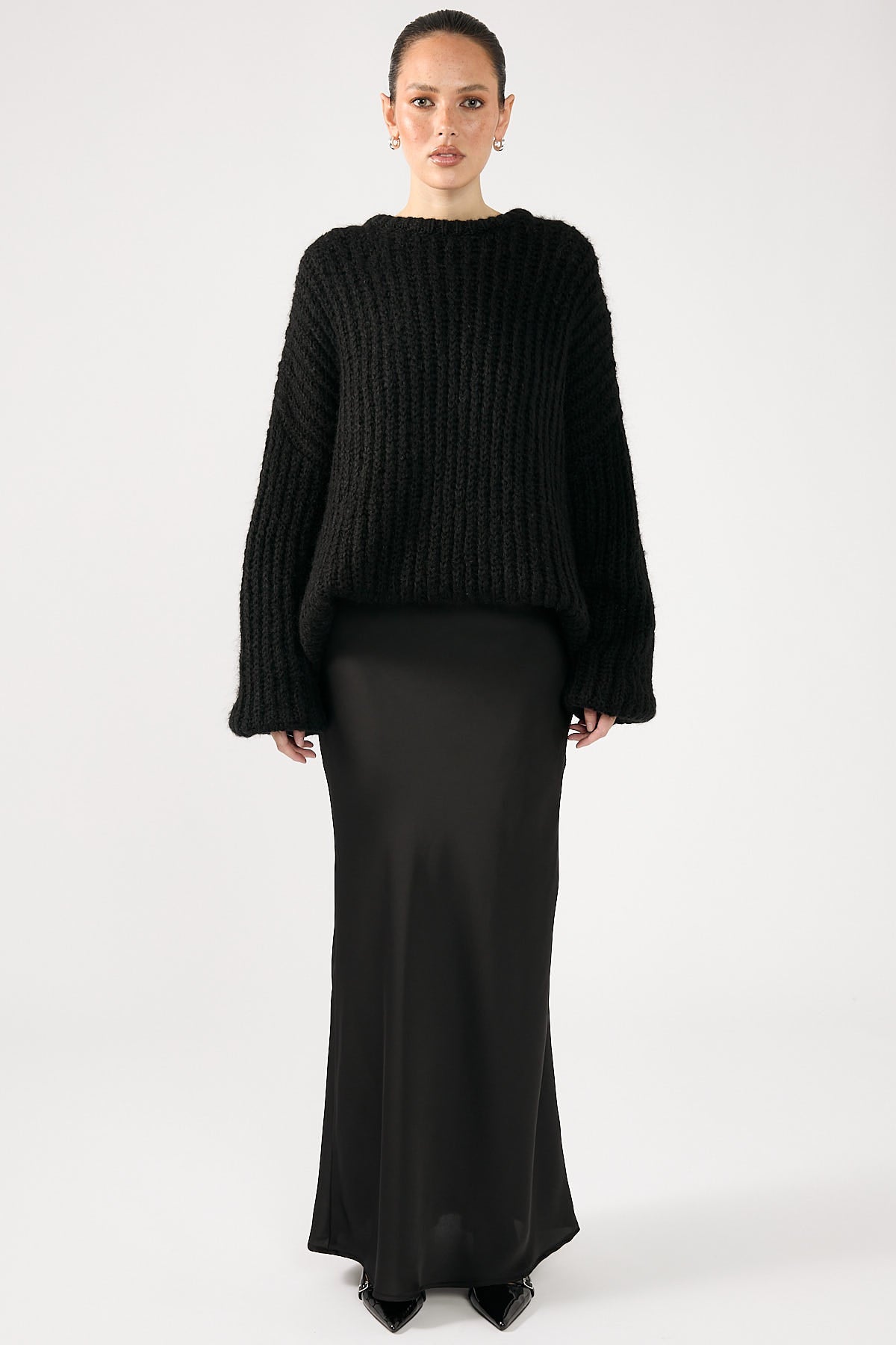 Perfect Stranger Mochi Oversized Fluffy Rib Jumper Black