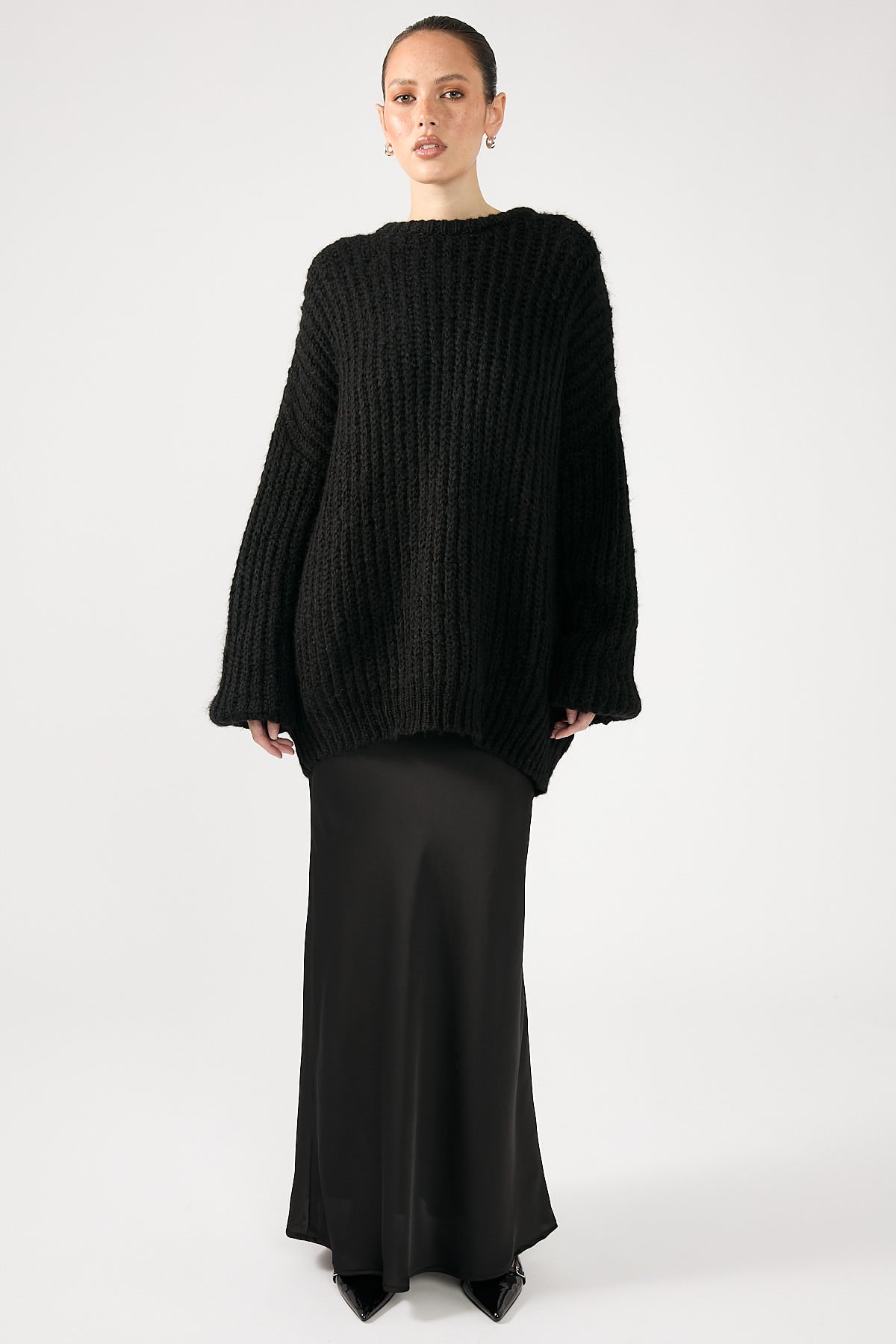 Perfect Stranger Mochi Oversized Fluffy Rib Jumper Black