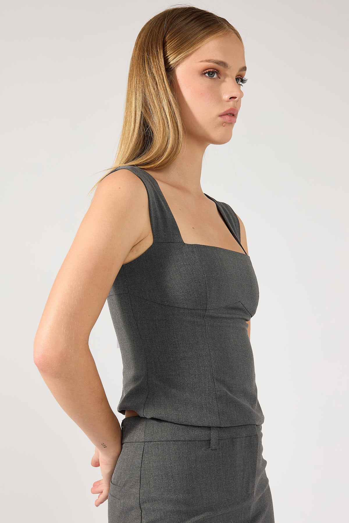 Perfect Stranger Winona Cap Sleeve Tailored Top Grey