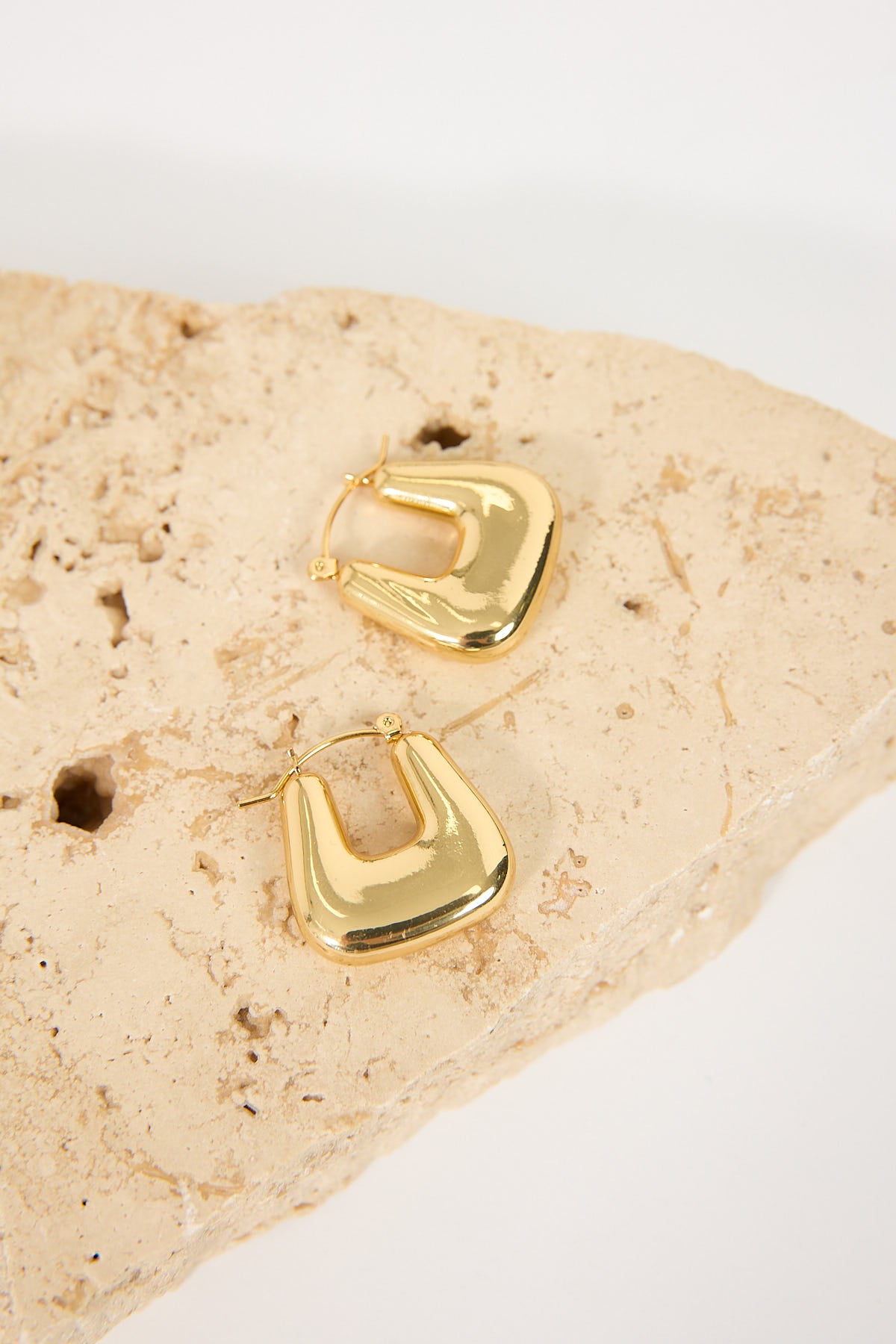 Perfect Stranger Carmen Hoop Earrings 18k Gold Plated