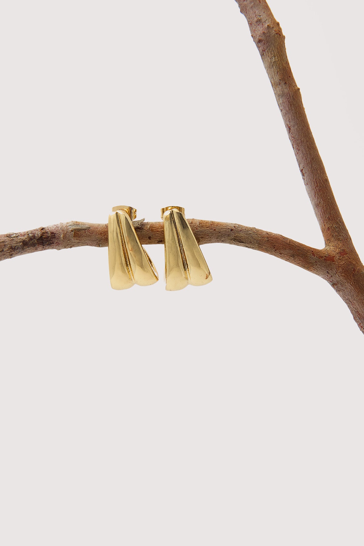 Perfect Stranger Selma Earrings 18k Gold Plated