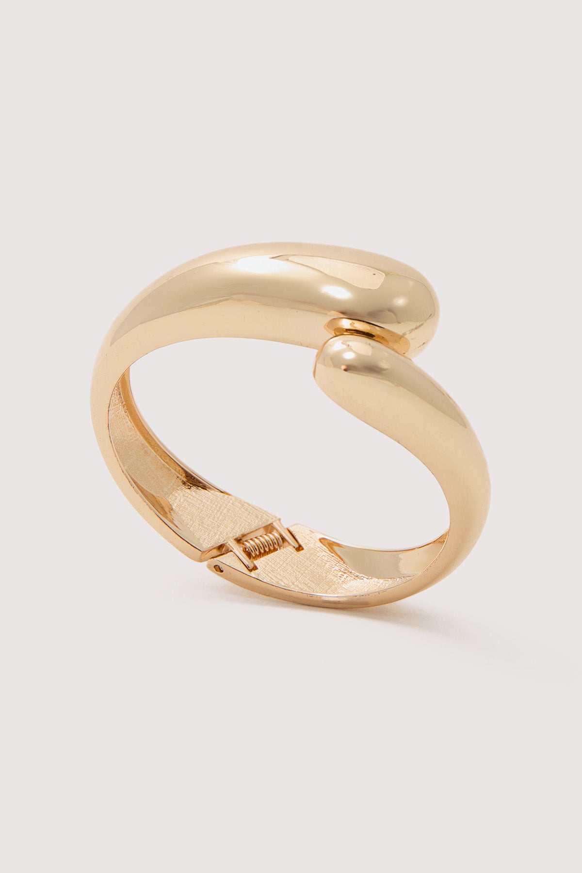 Perfect Stranger Estella Sculptural Cuff Bangle Gold