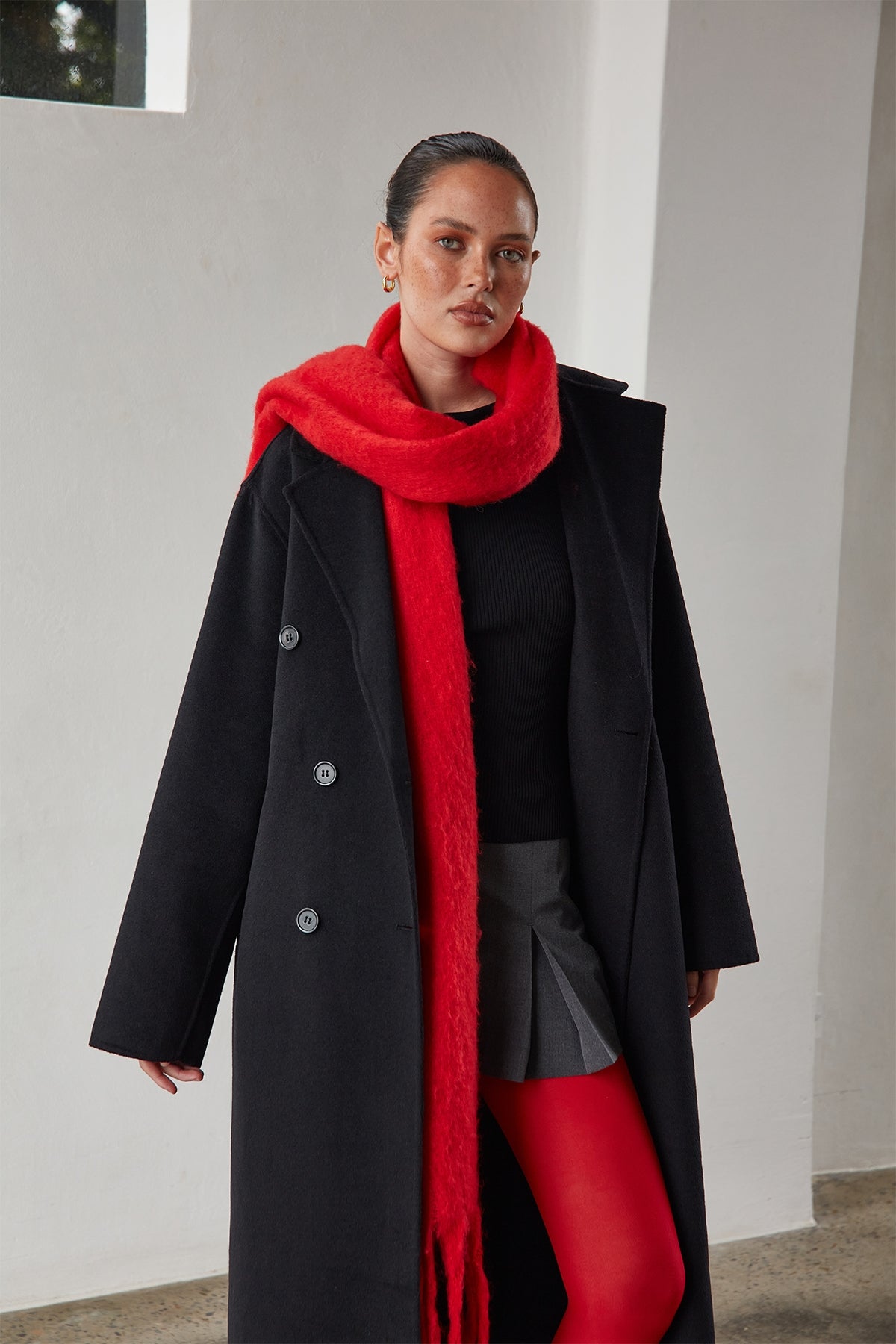 Perfect Stranger Plush Oversized Knit Scarf Red