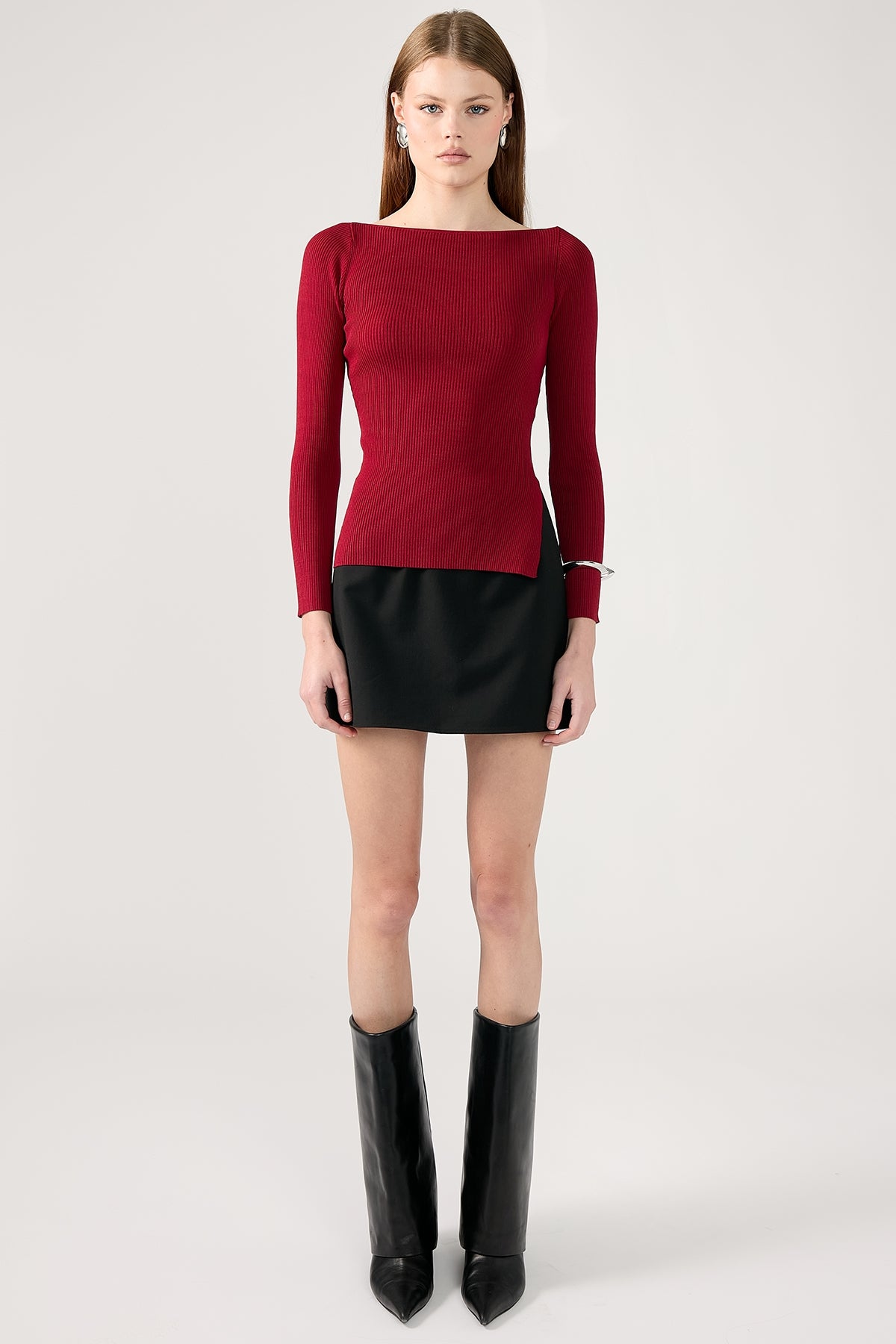 Perfect Stranger Long Sleeve Boat Neck Rib Knit Top Burgundy