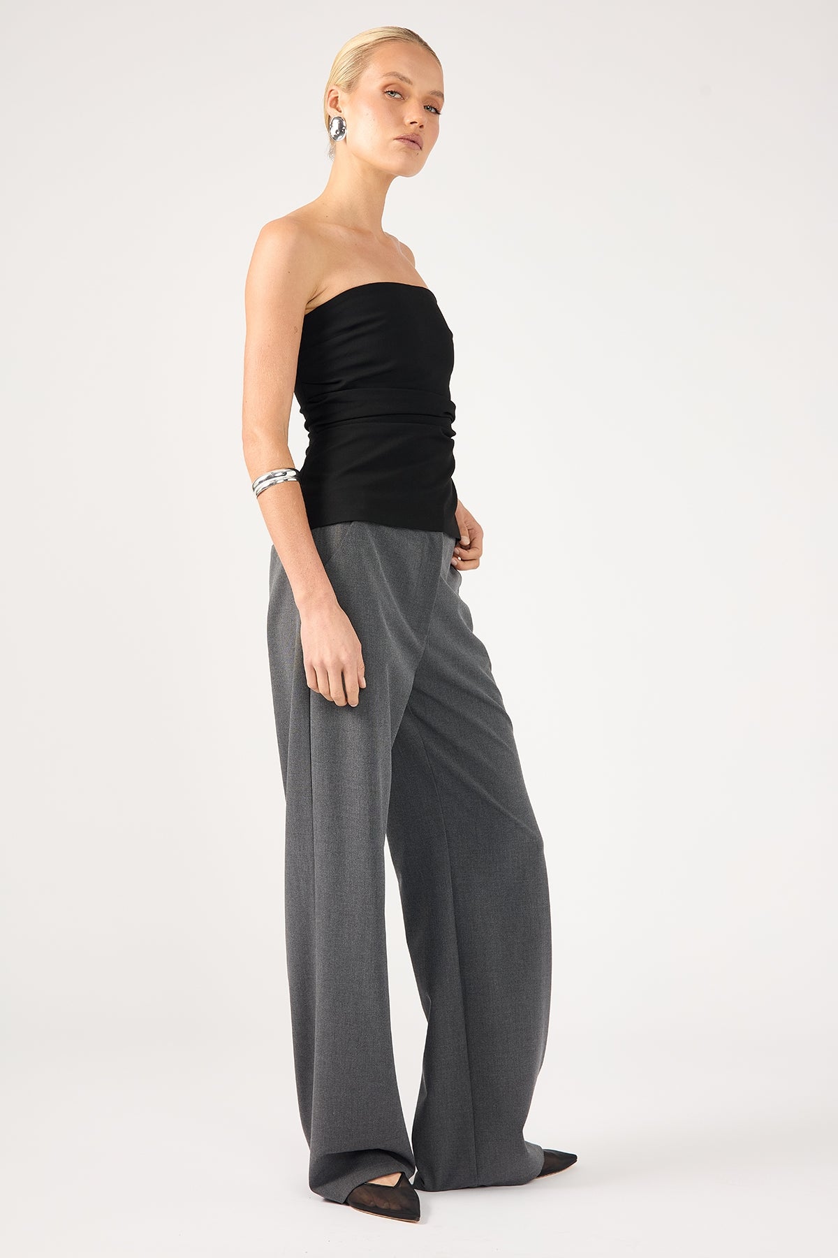 Perfect Stranger Koda Mid Rise Tailored Pant Grey