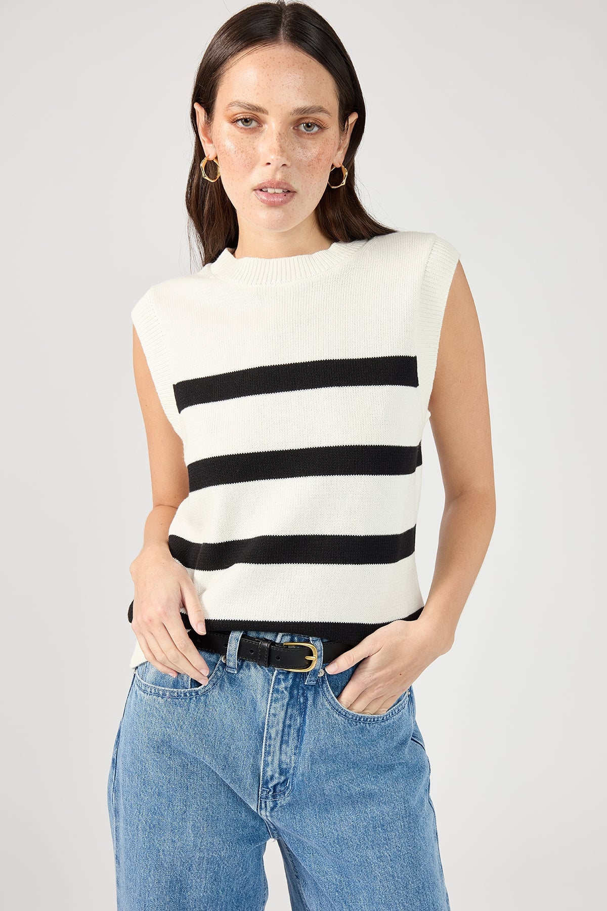 Perfect Stranger Mare Knit Vest Top Off White