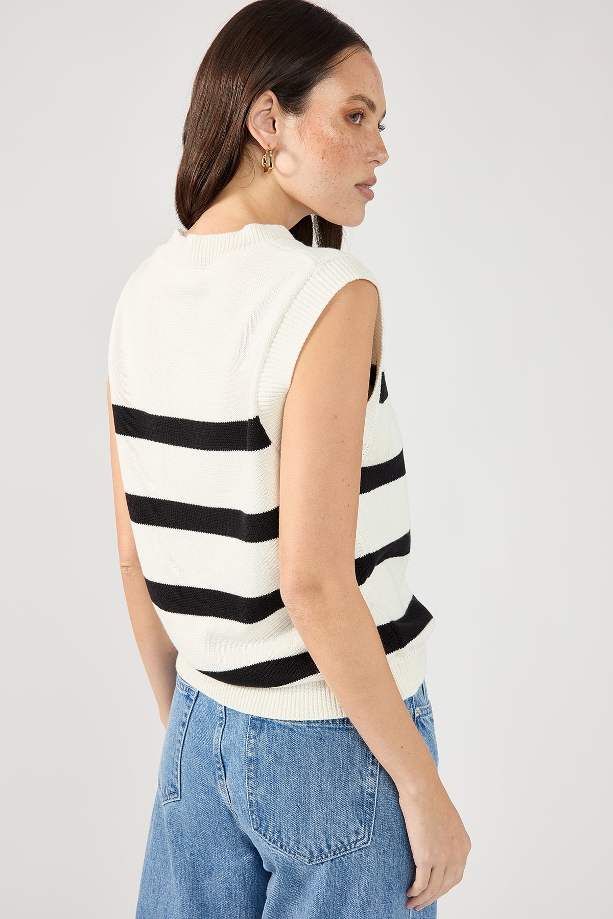 Perfect Stranger Mare Knit Vest Top Off White