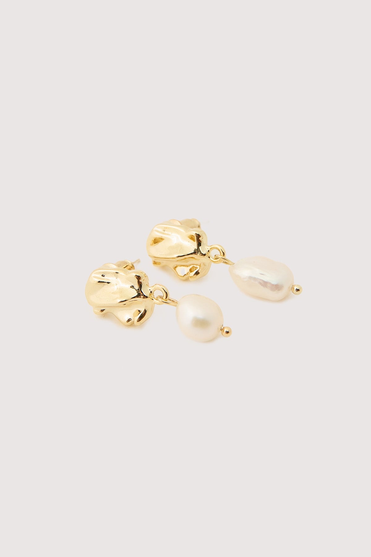 Perfect Stranger Cecilia Pearl Drop Earrings 18K Gold Plated