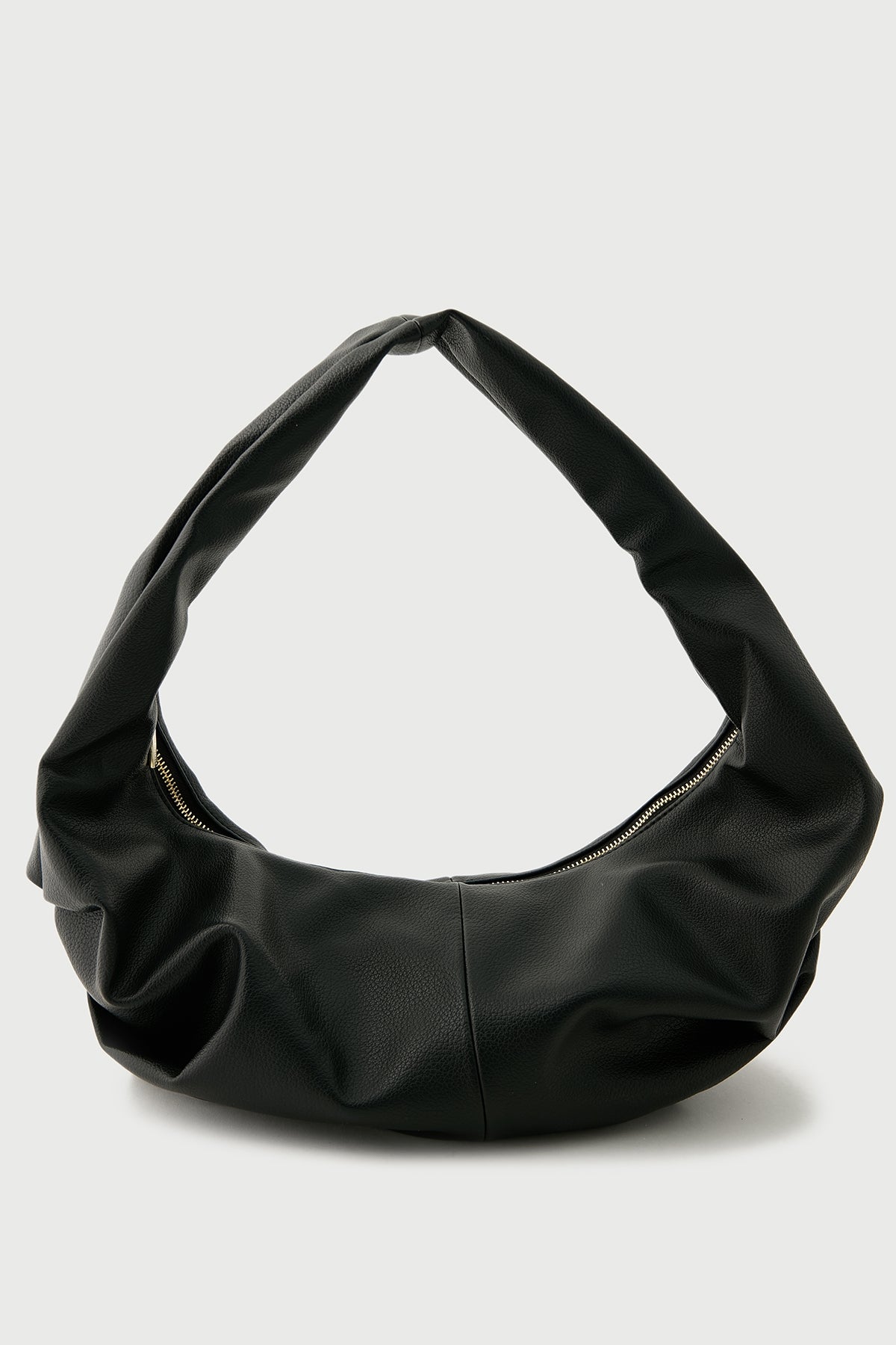 Perfect Stranger Brie Slouch Bag Black