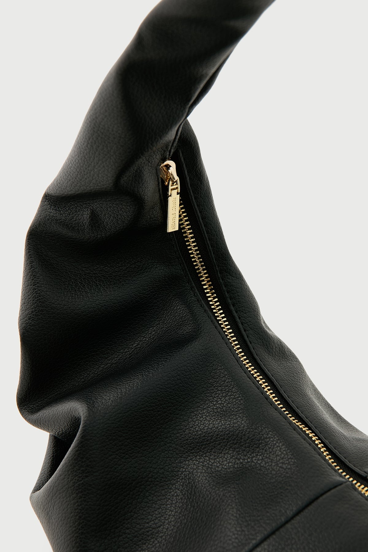 Perfect Stranger Brie Slouch Bag Black