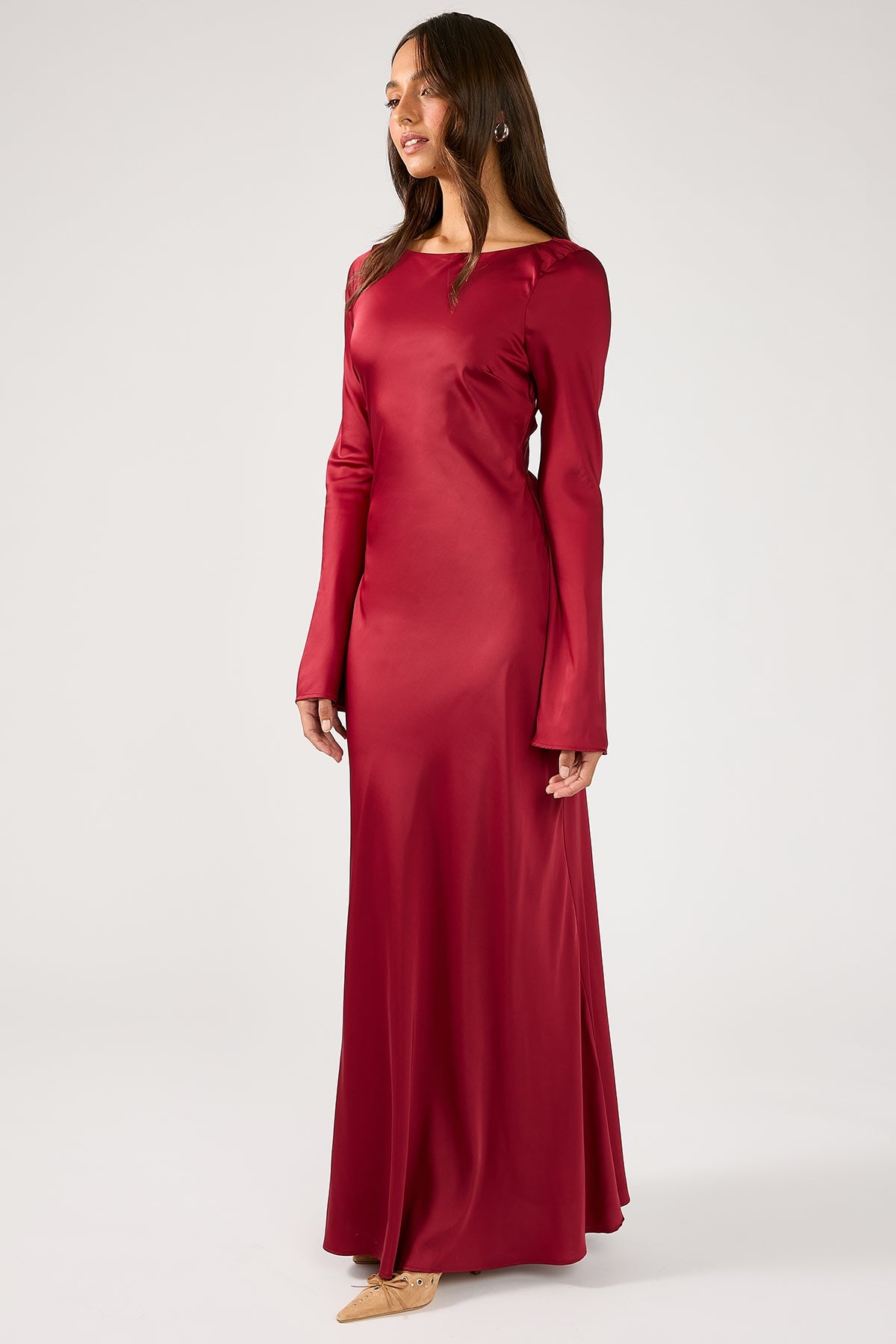 Perfect Stranger Avalon Boat Neck Sleeved Maxi Dress Burgundy