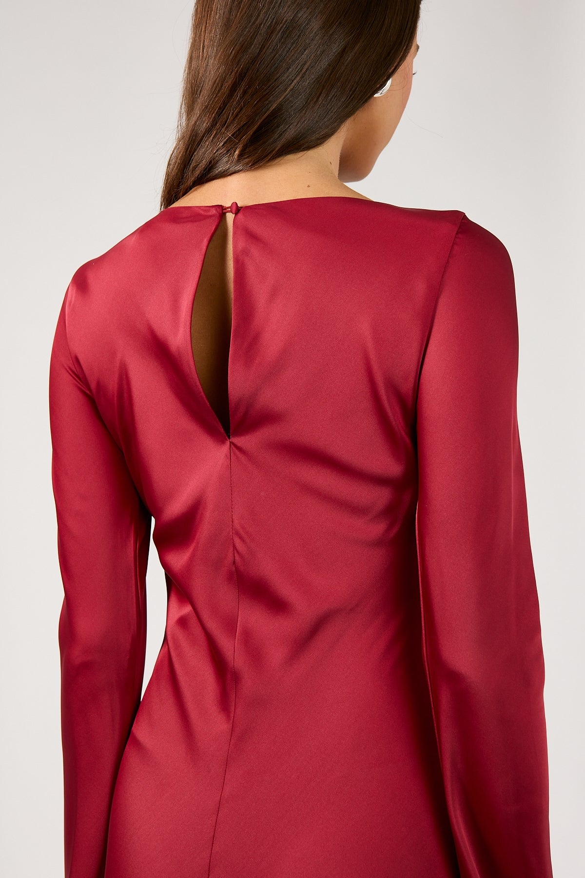 Perfect Stranger Avalon Boat Neck Sleeved Maxi Dress Burgundy