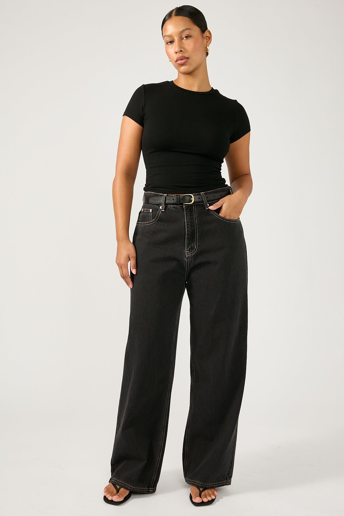 Perfect Stranger Mid Rise 90's Slouch Jean Washed Grey