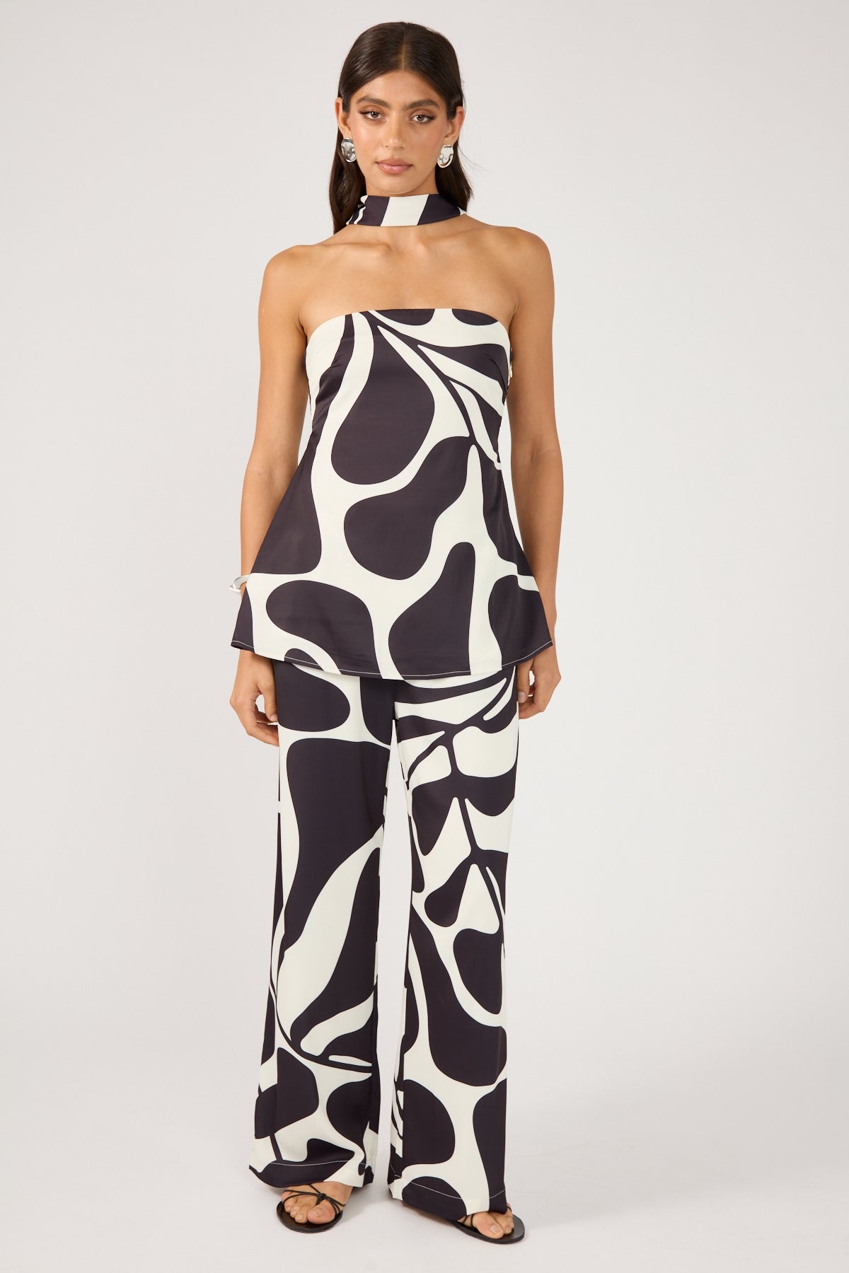 Perfect Stranger Remini Strapless Scarf Top Black Print