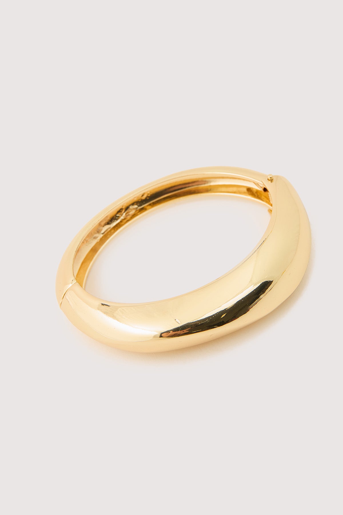 Perfect Stranger Warped Bangle Gold